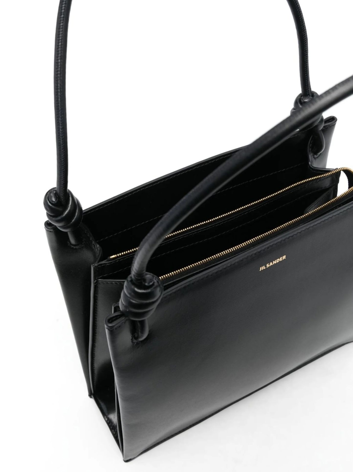 smooth leather shoulder bag