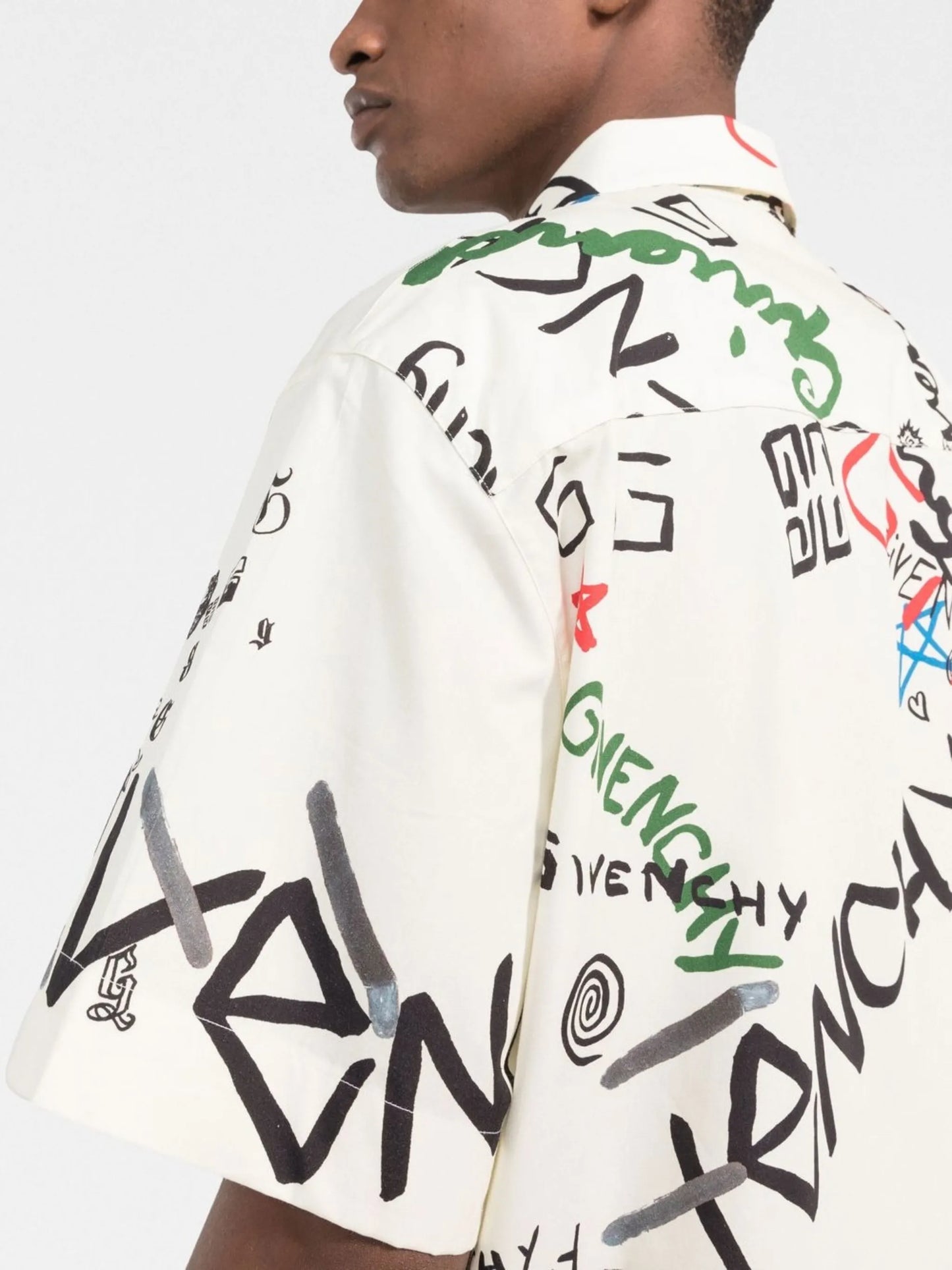 graffiti-print zip-front shirt