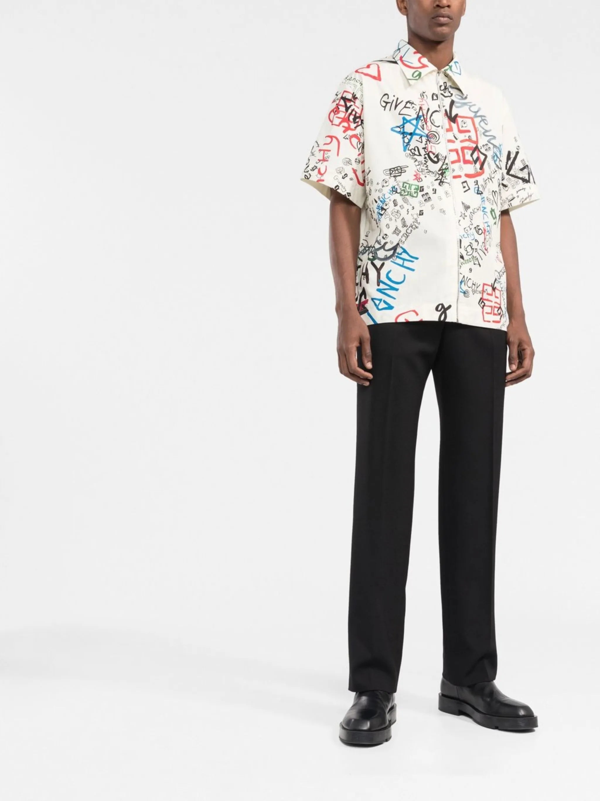 graffiti-print zip-front shirt