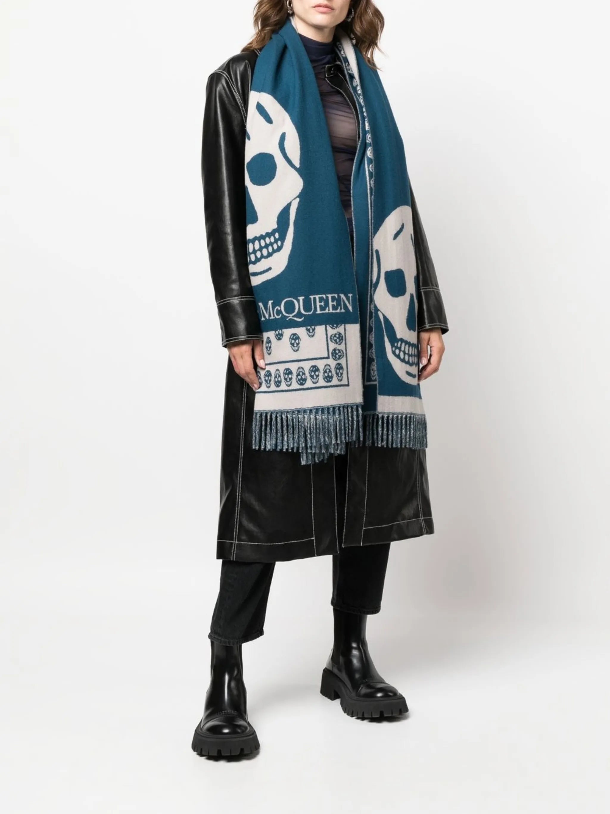 skull-print fringed scarf