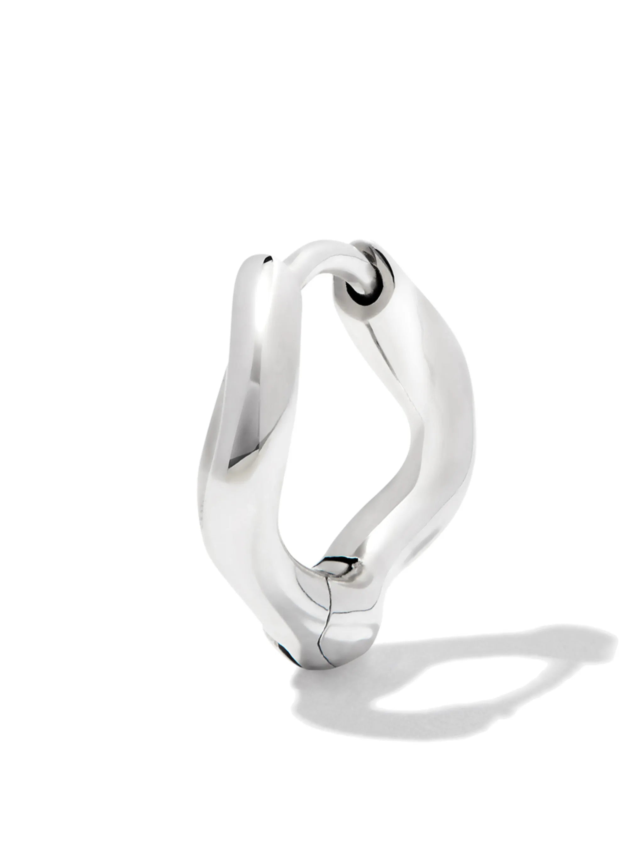 Anil 8 huggie earring