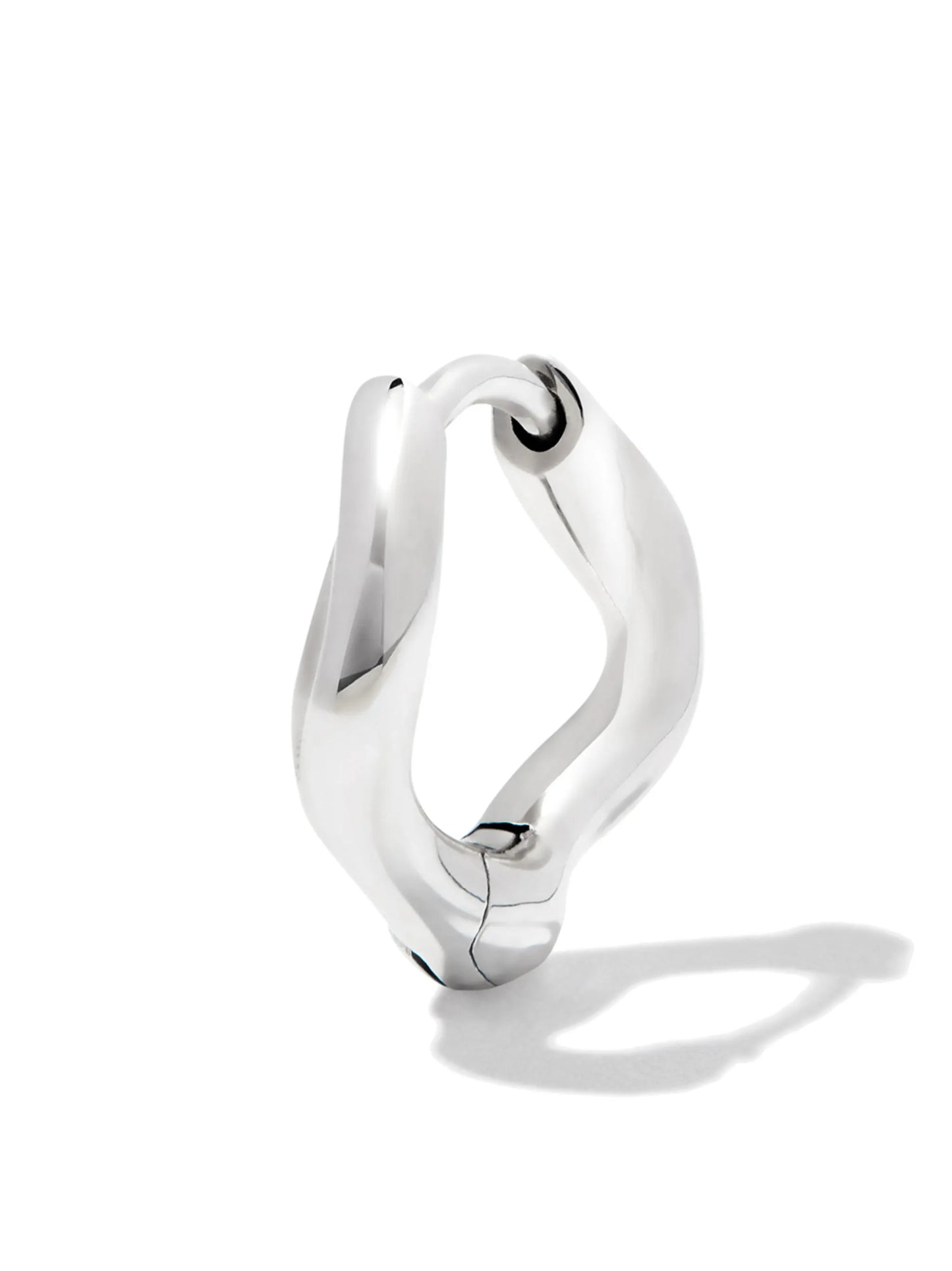 Anil 8 huggie earring
