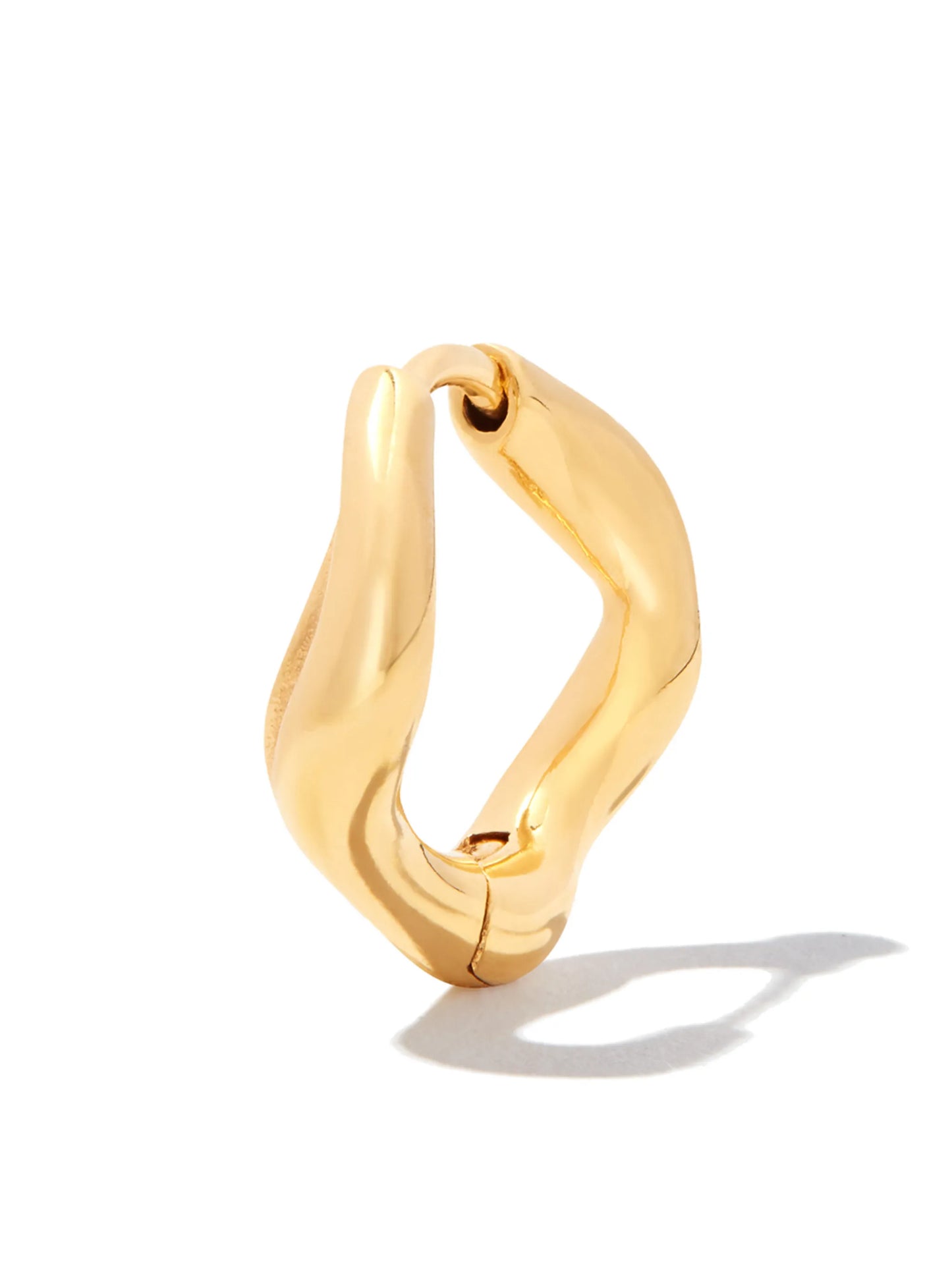 Anil 10 huggie earring