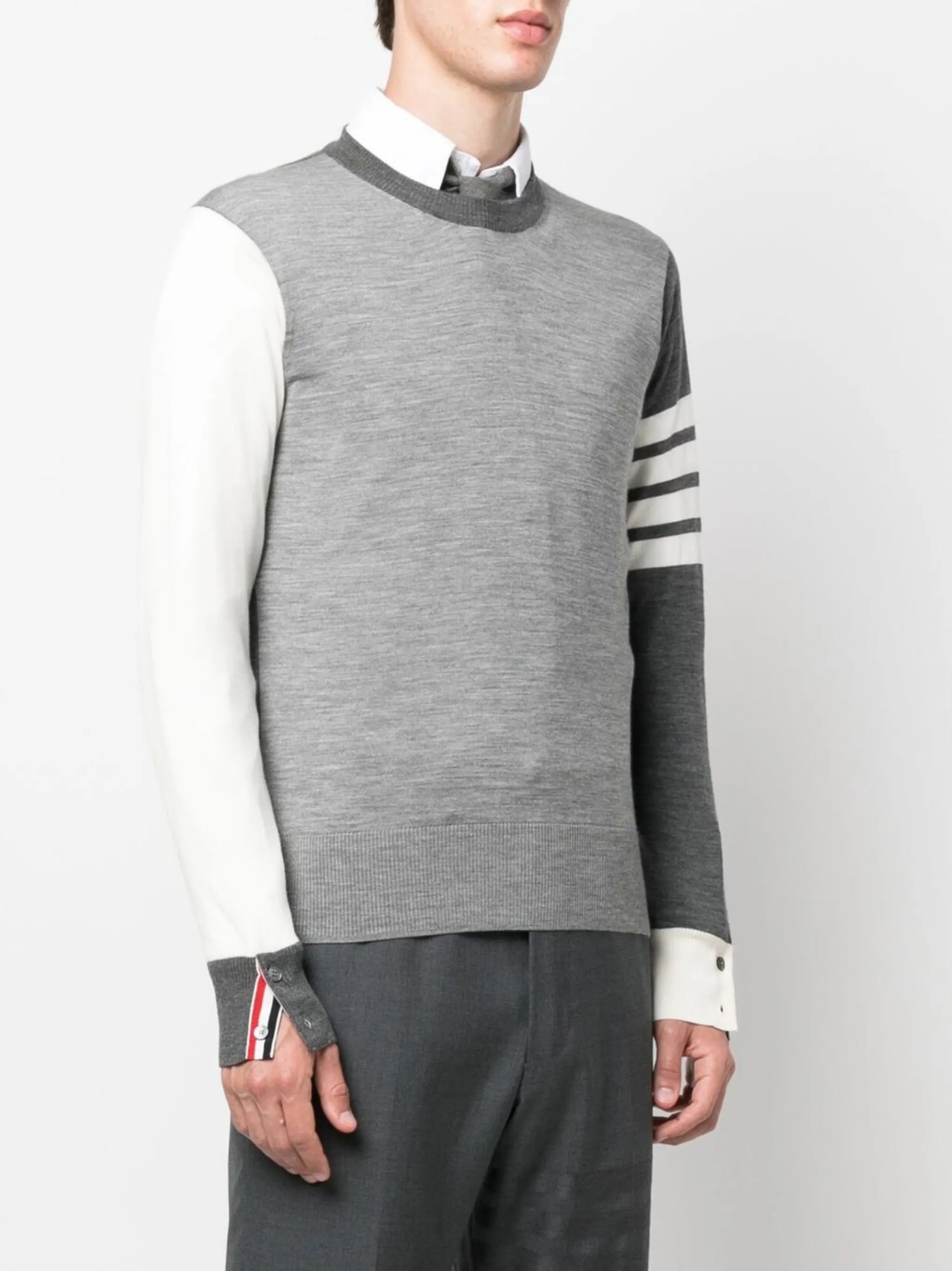 contrast-panel jumper