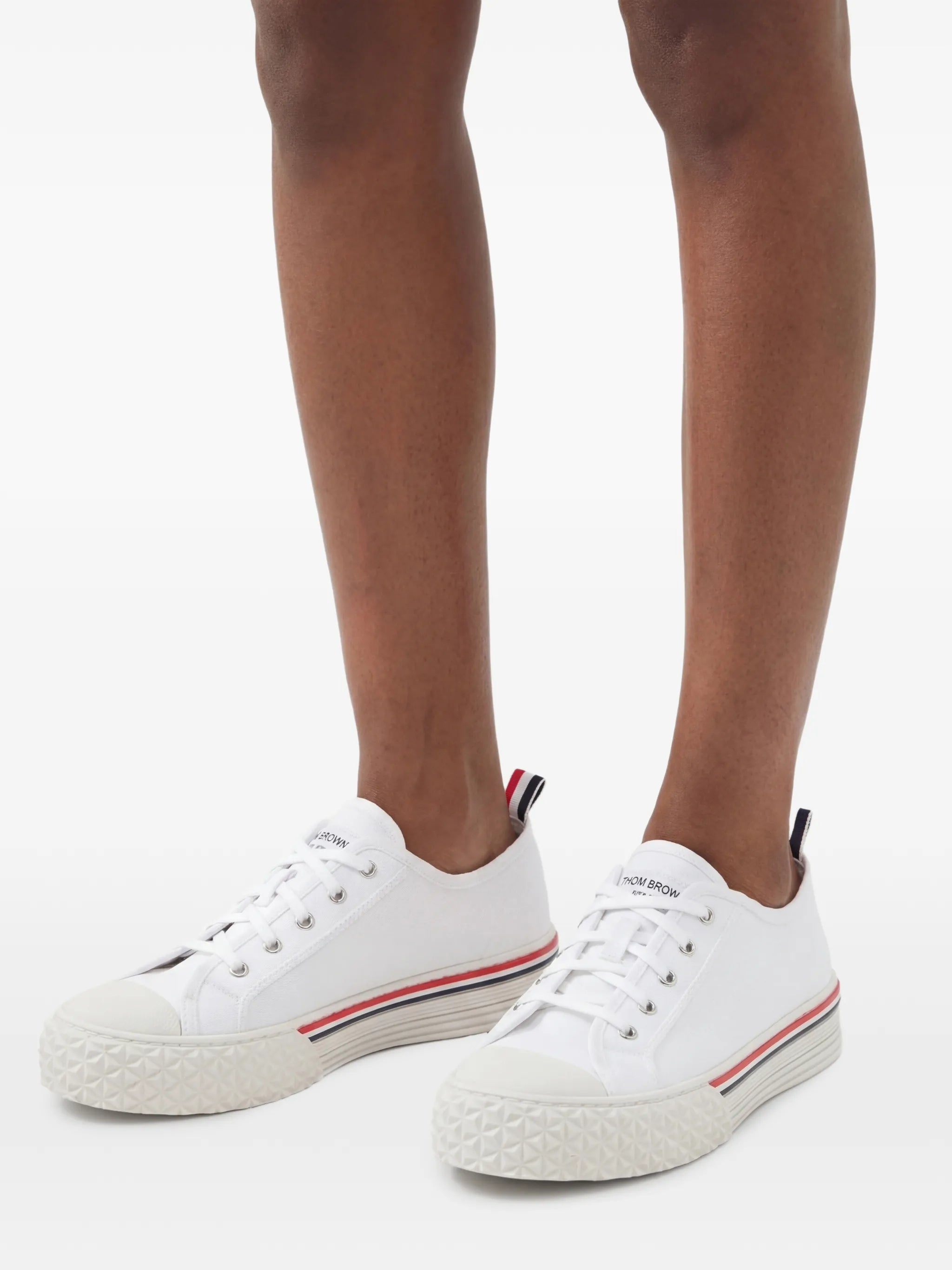 stripe-trim lace-up sneakers