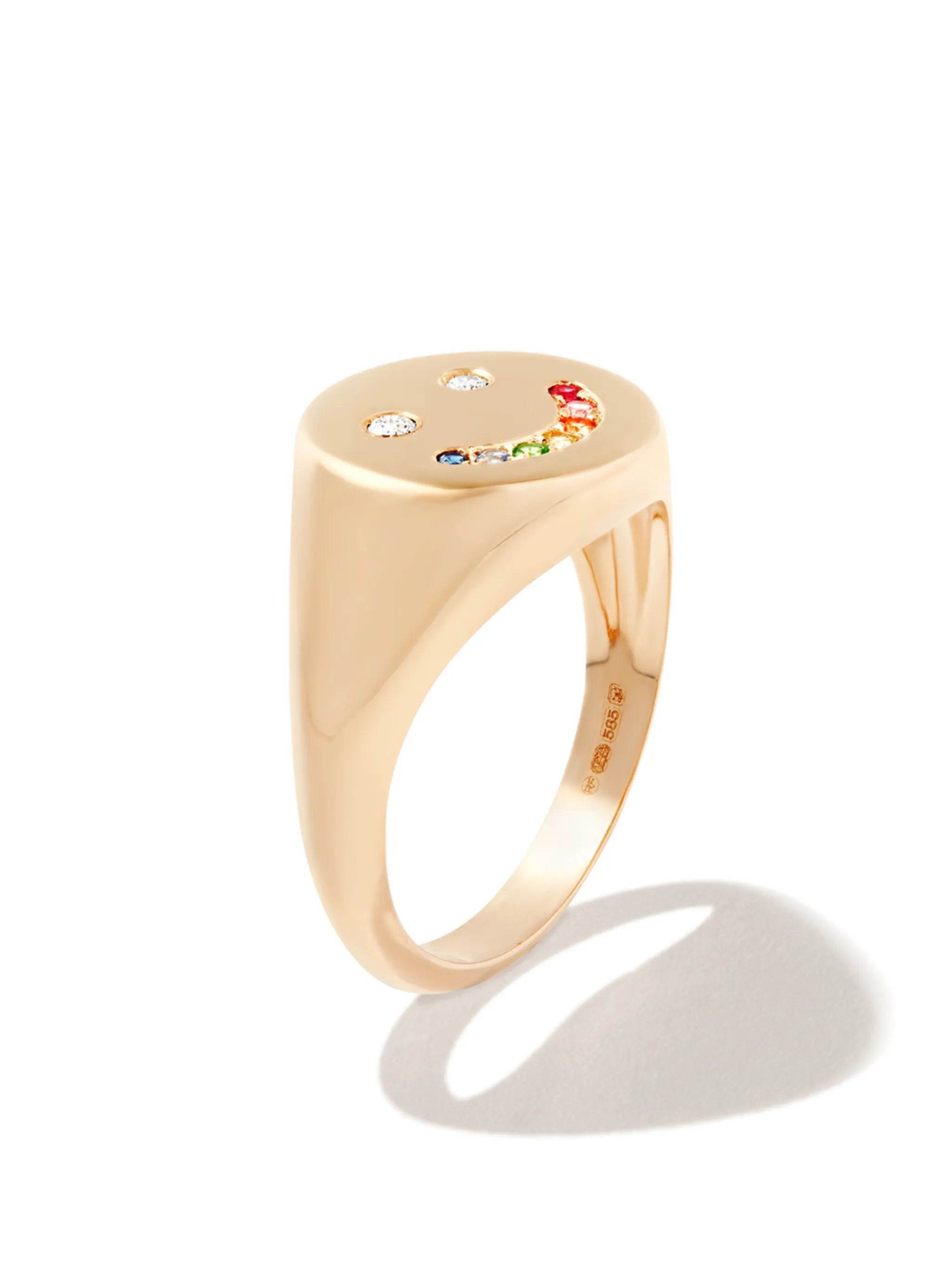 14kt yellow gold Smiley diamond and sapphire signet ring