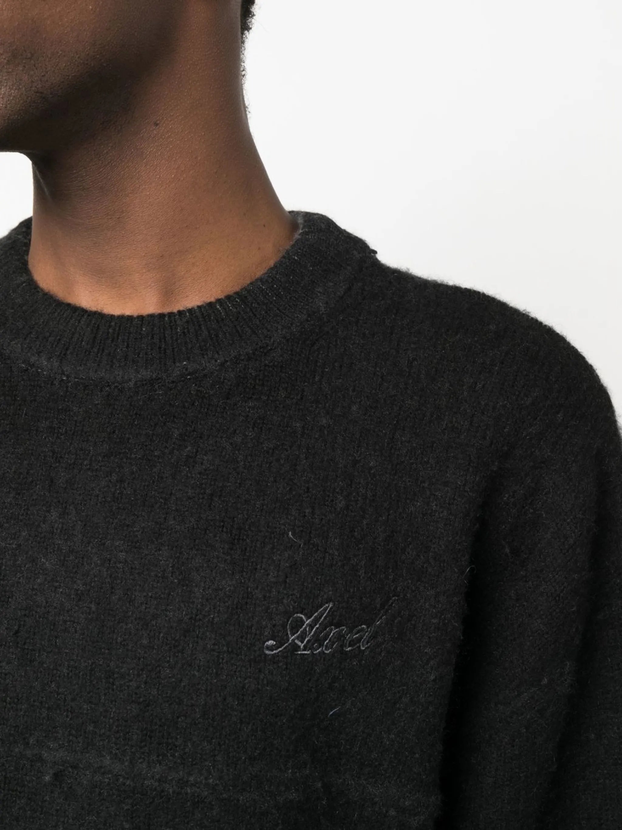 logo-embroidered knitted jumper