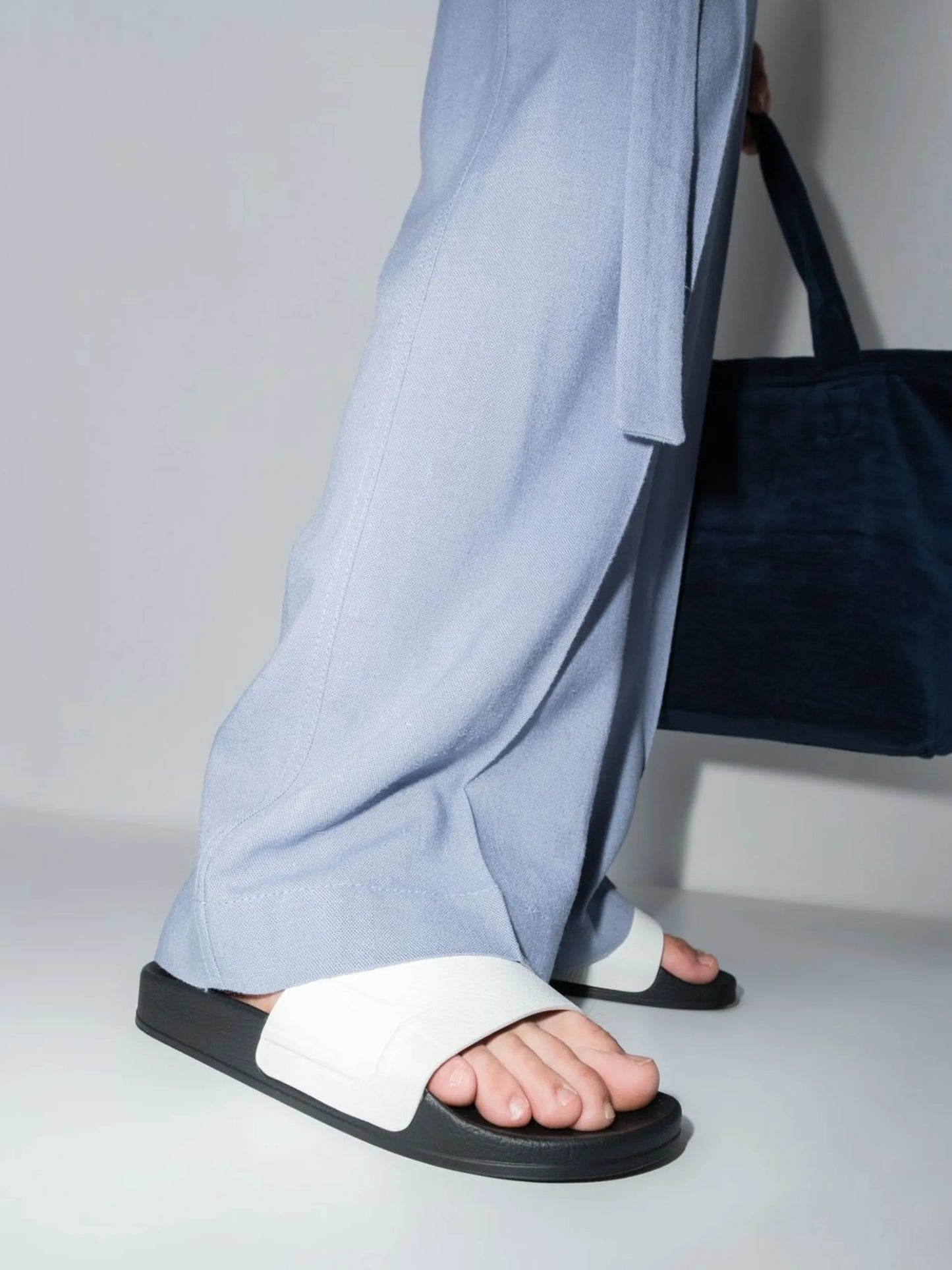 Humberto suede slides