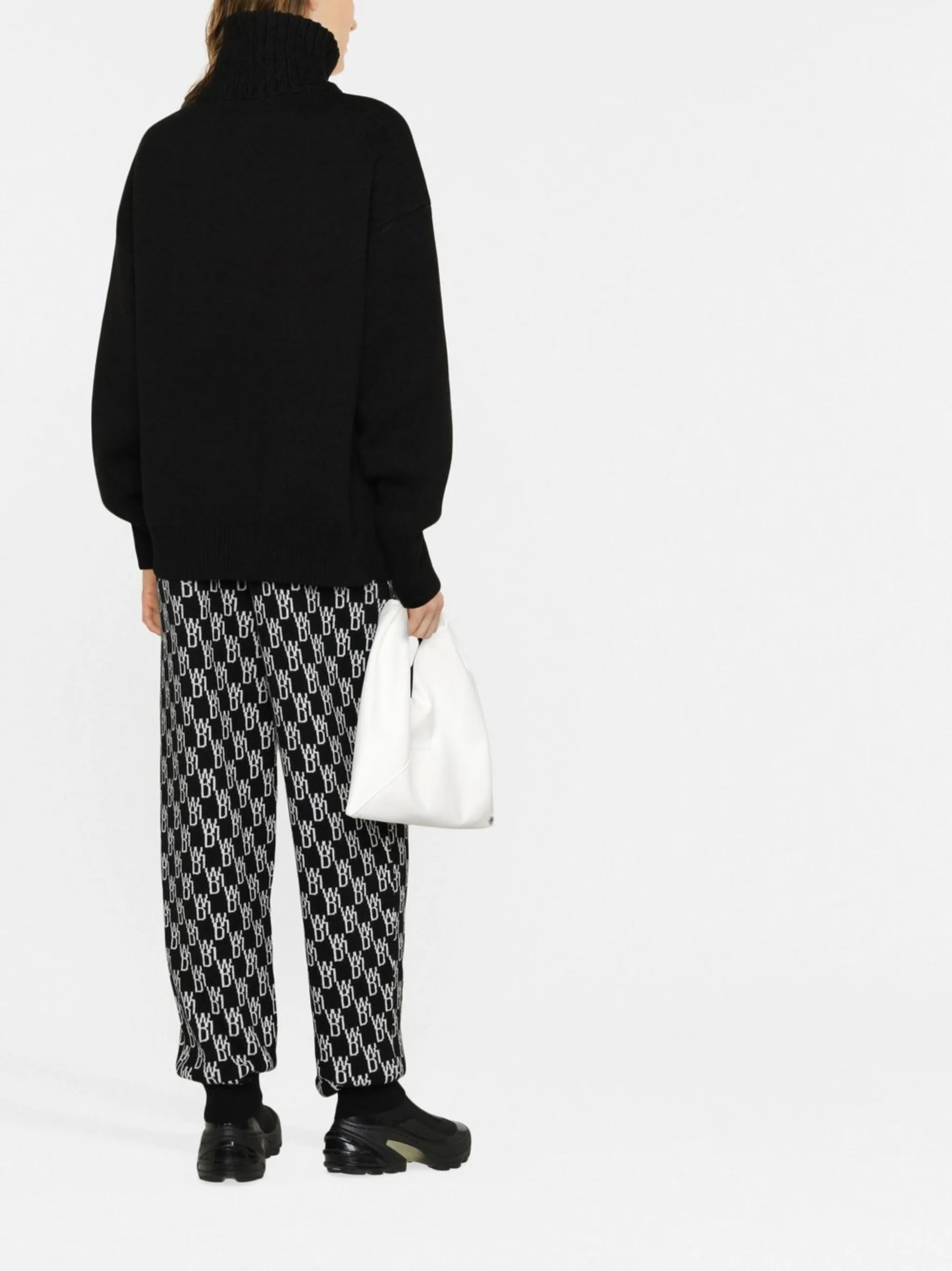 logo jacquard knitted trousers