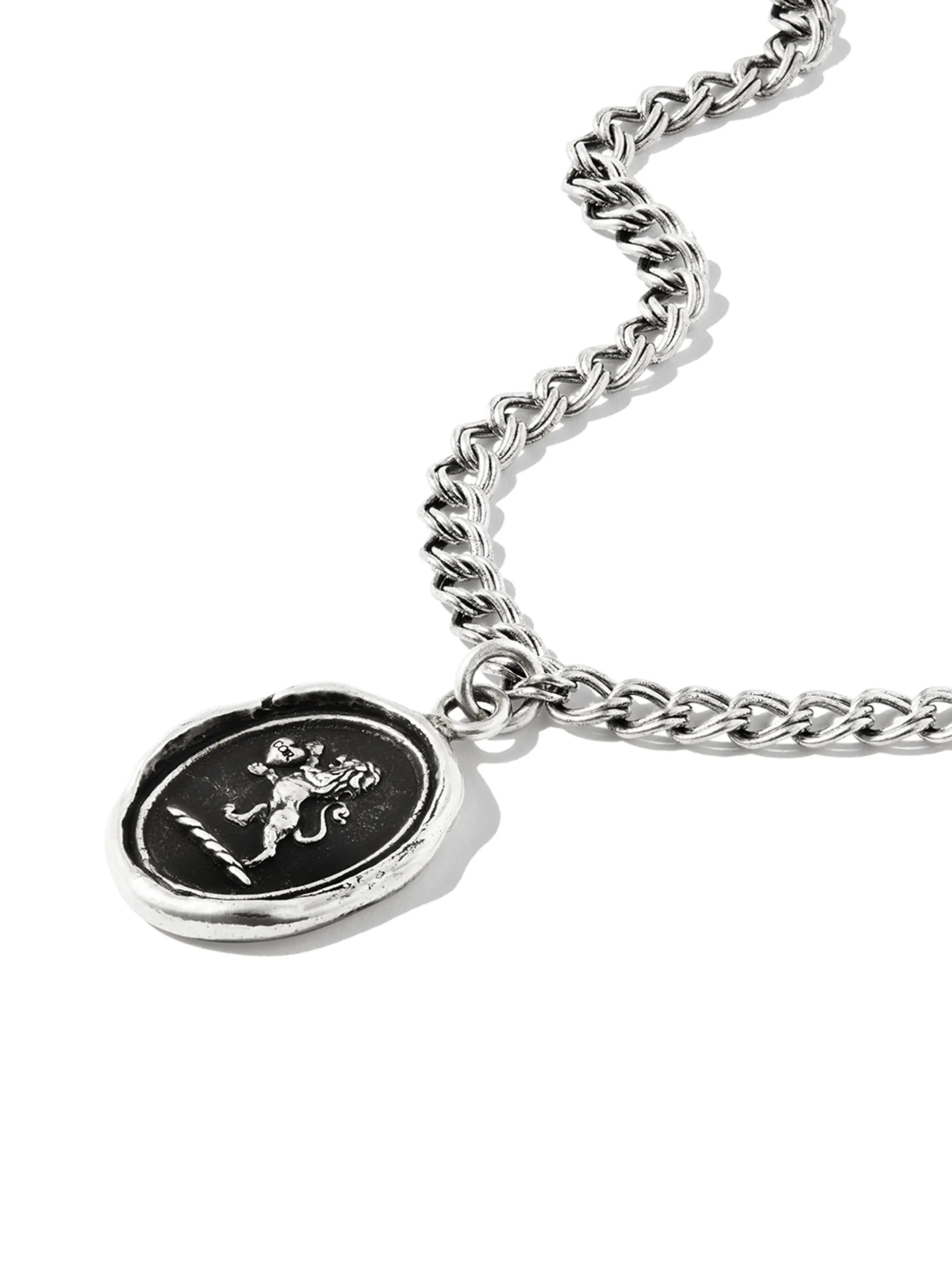 Lionhearted chain pendant bracelet