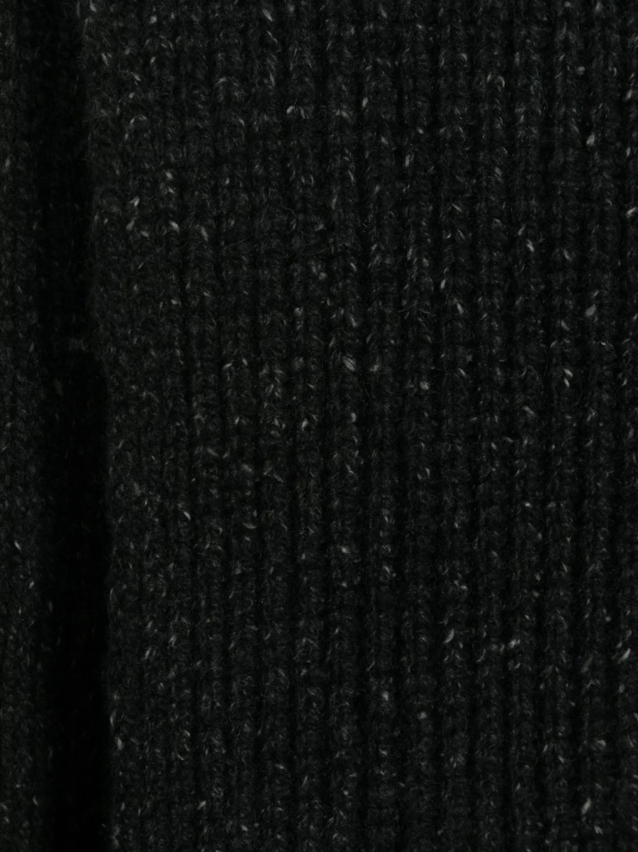 ribbed-knit cashmere scarf
