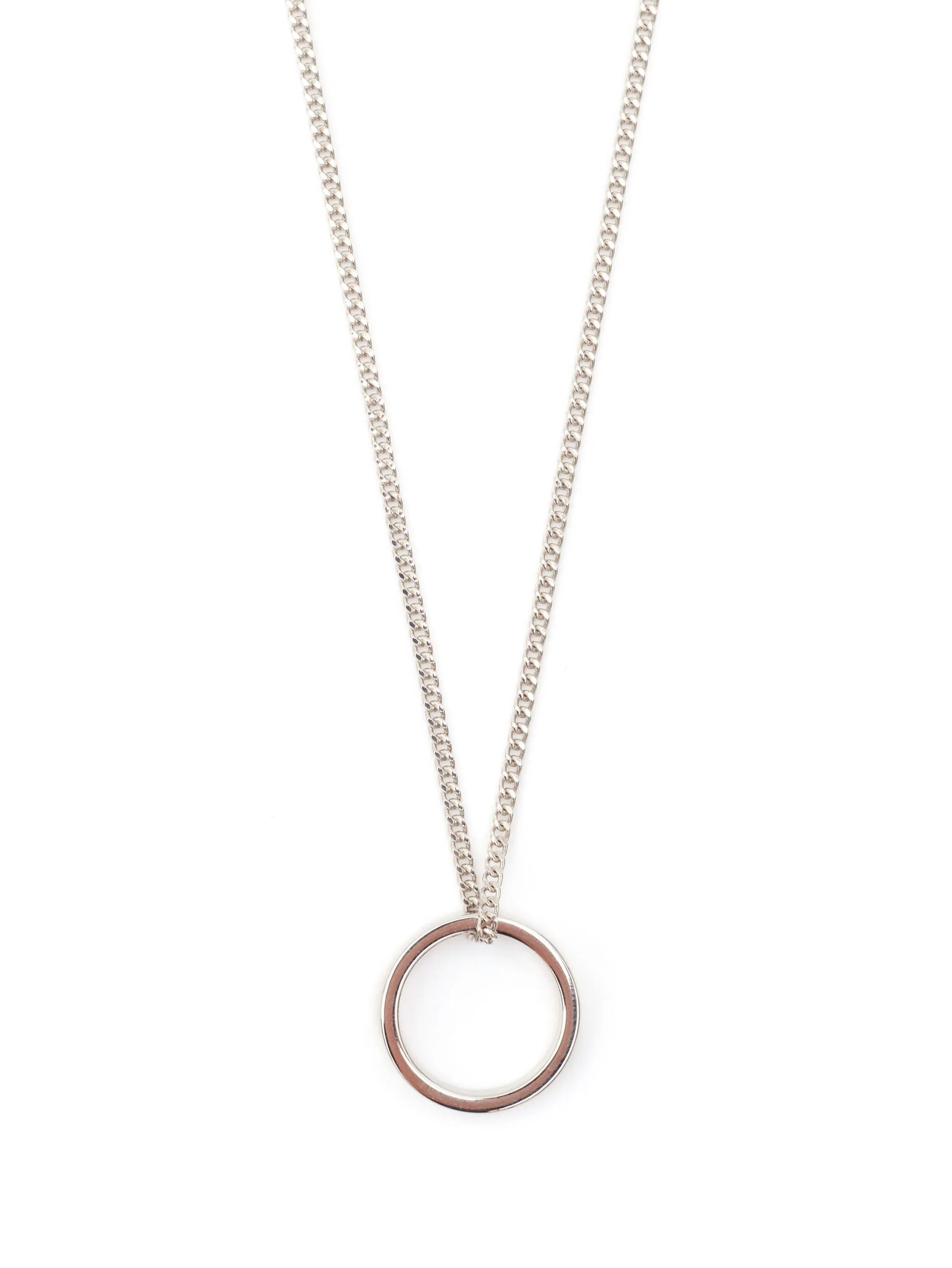Minimal engraved pendant necklace