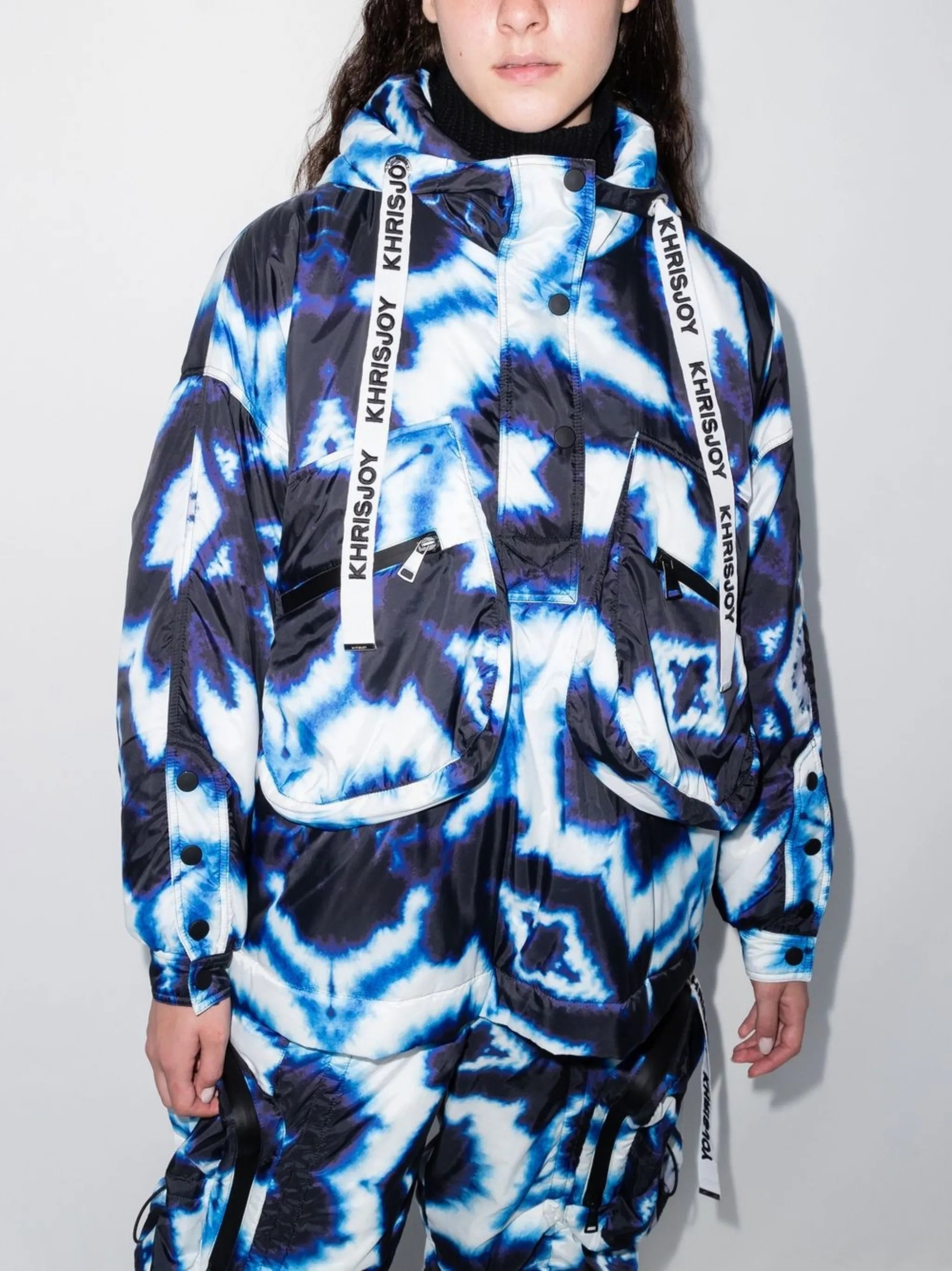 tie-dye zip-fastening jacket