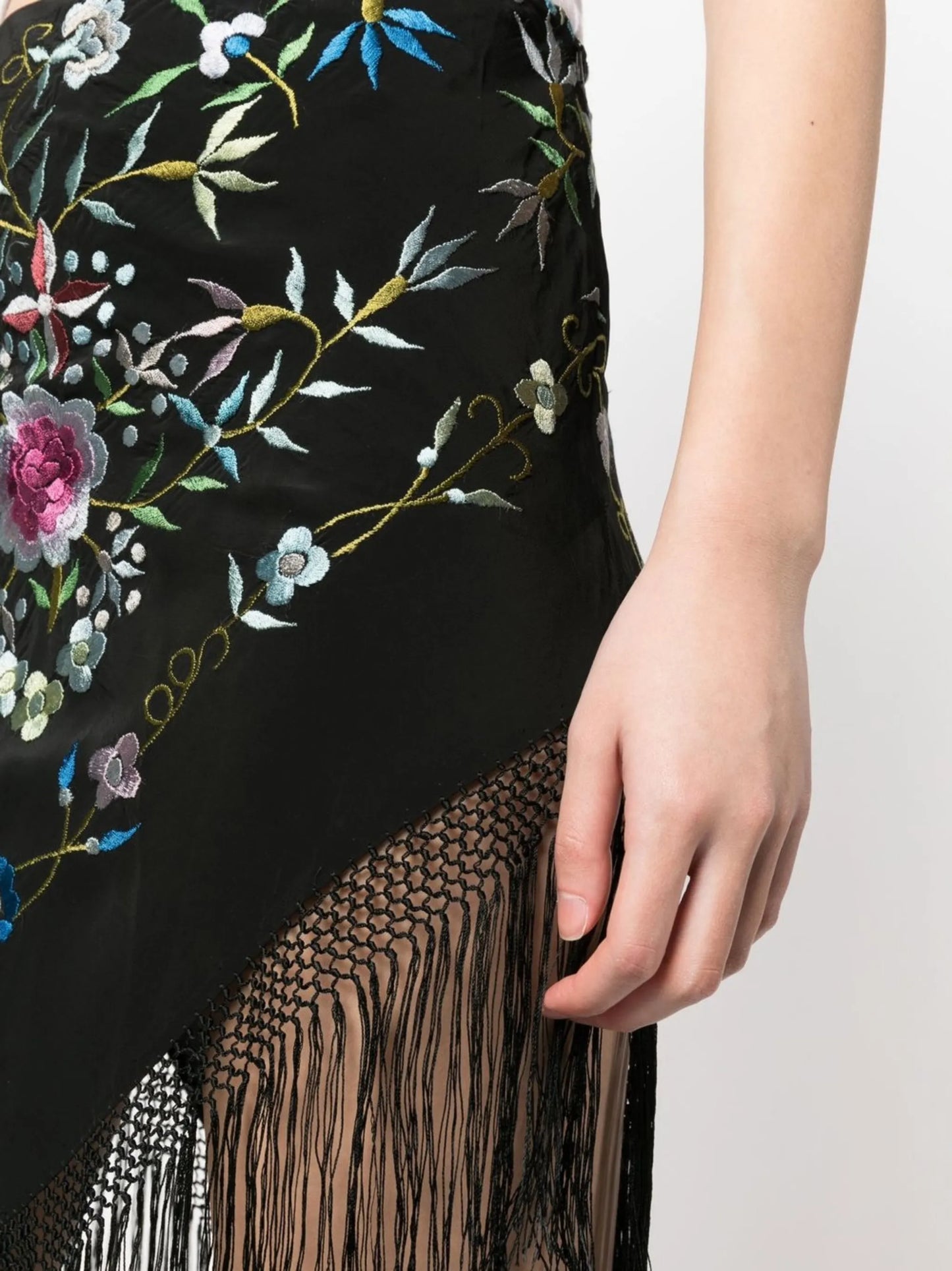 floral-embroidery fringed skirt
