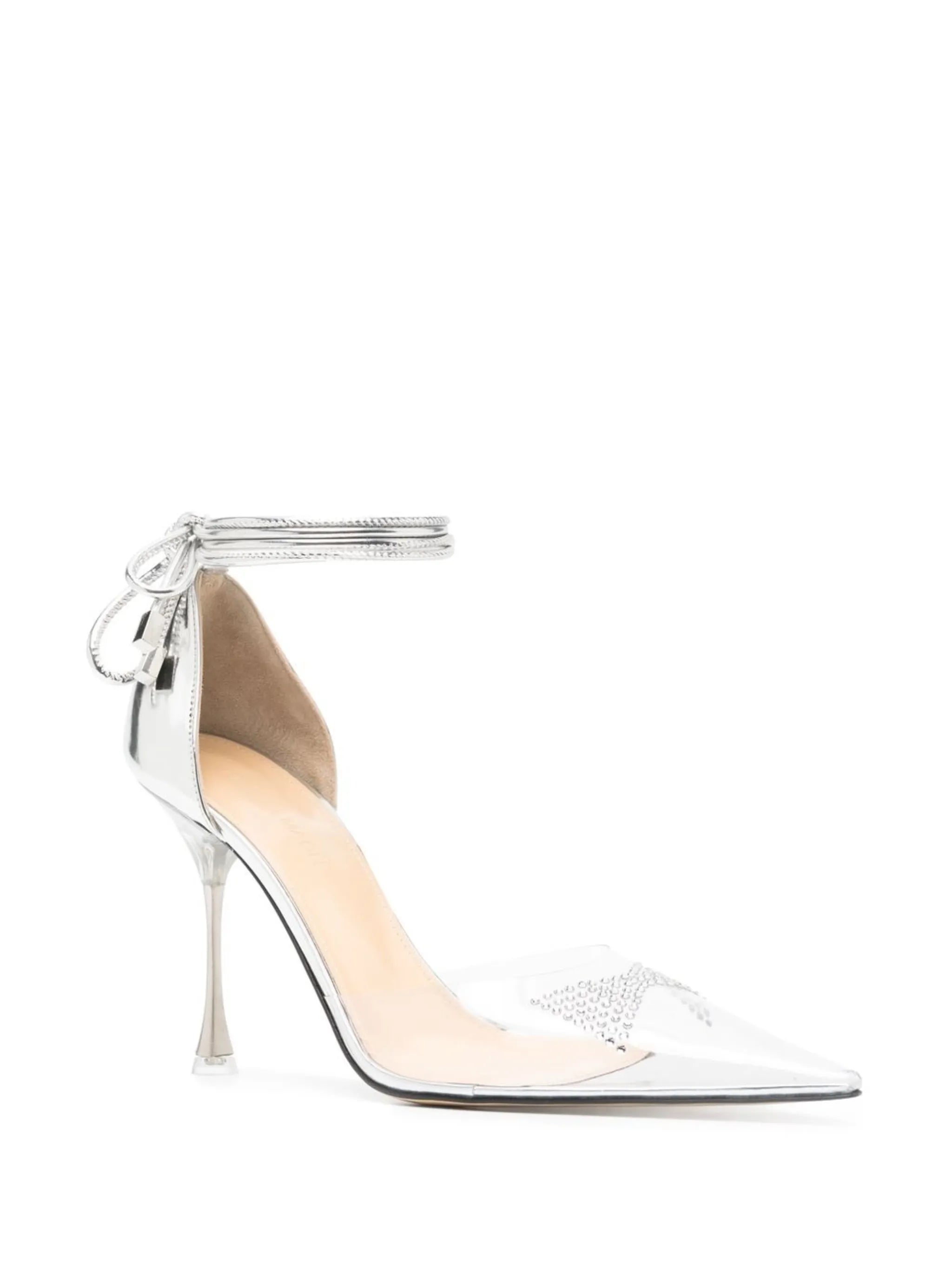 bow-detail pumps