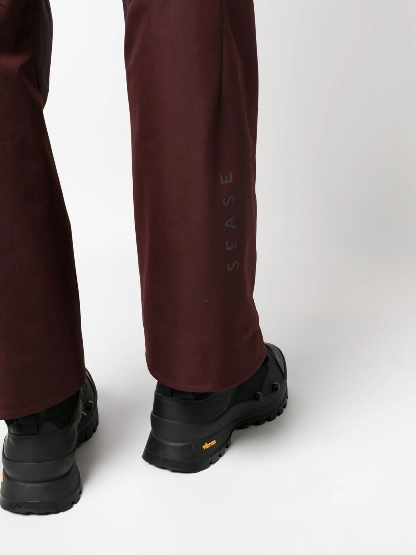 Trace straight-leg ski trousers