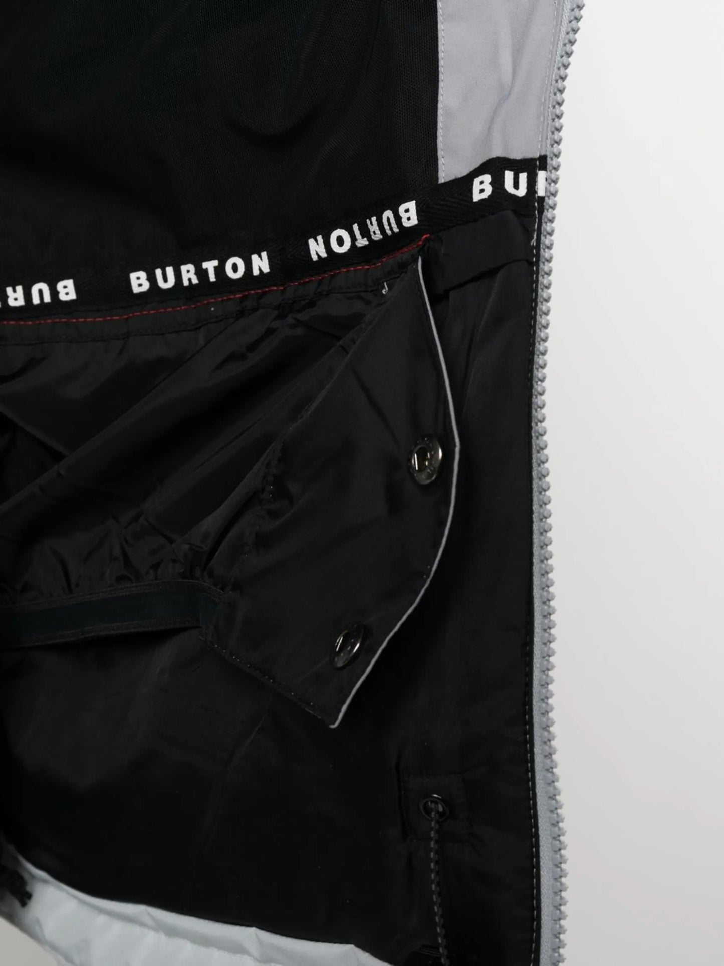 Carbonate GORE-TEX® 2L ski jacket