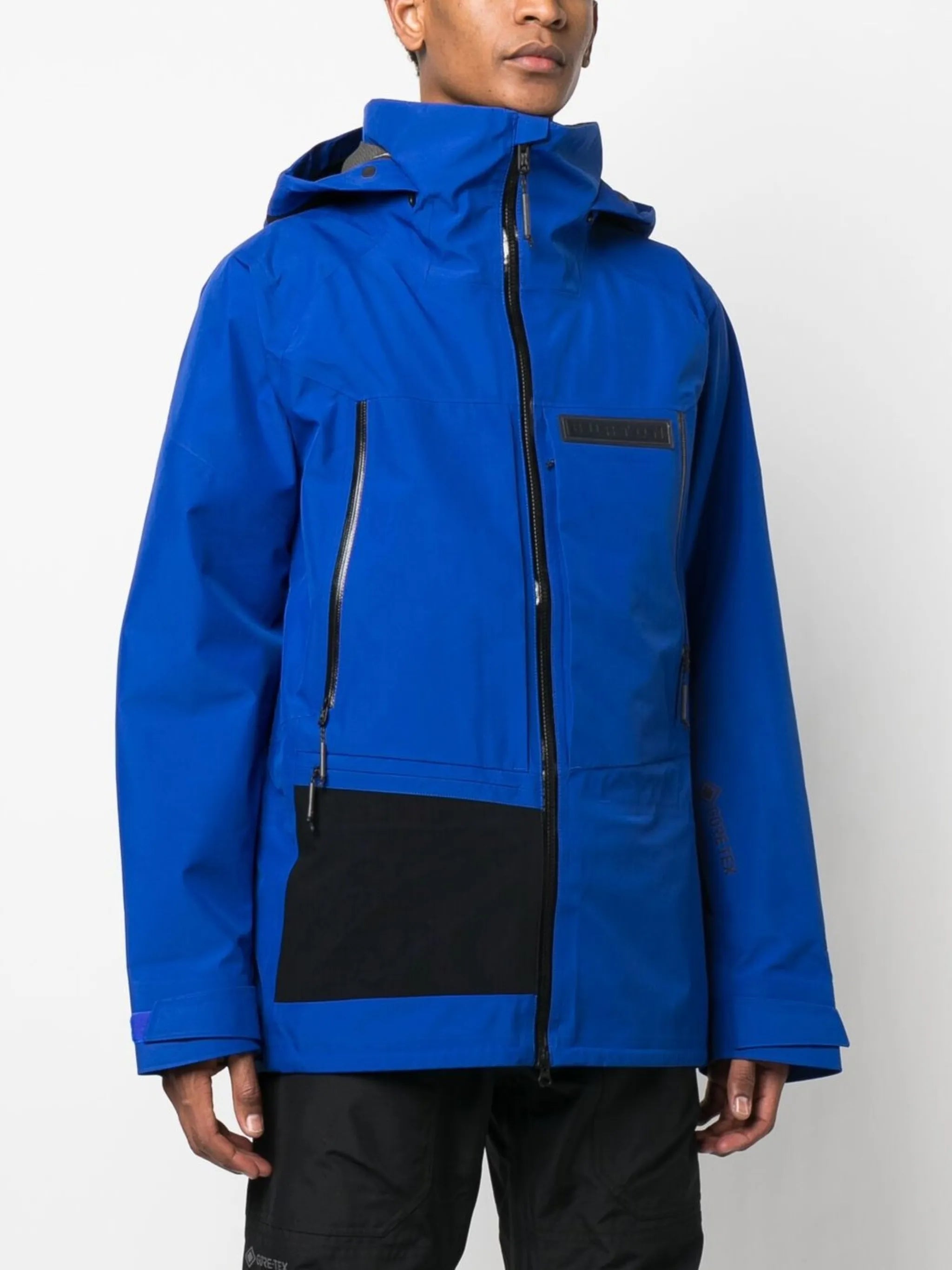 Carbonate GORE-TEX® 3L jacket