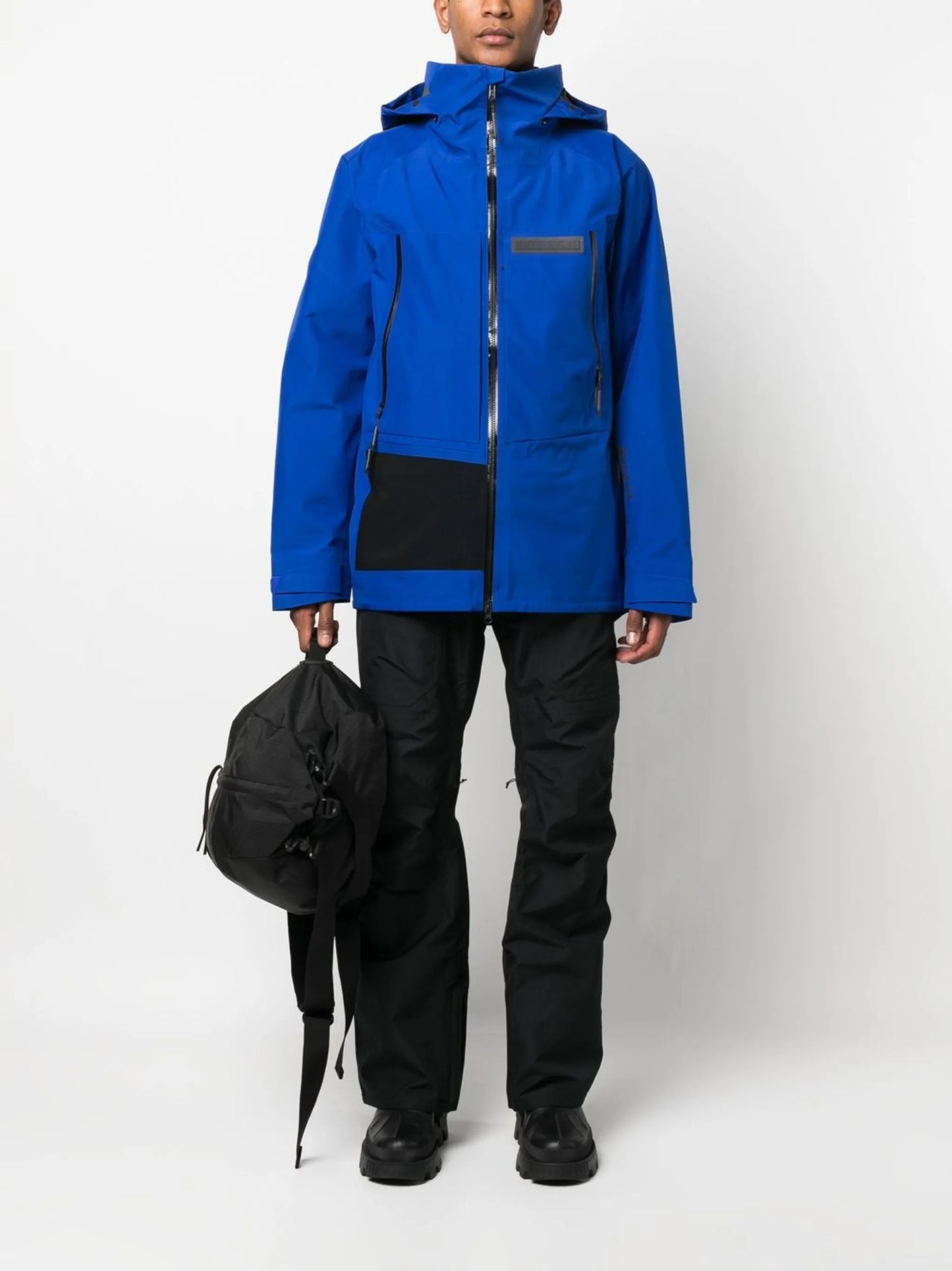 Carbonate GORE-TEX® 3L jacket