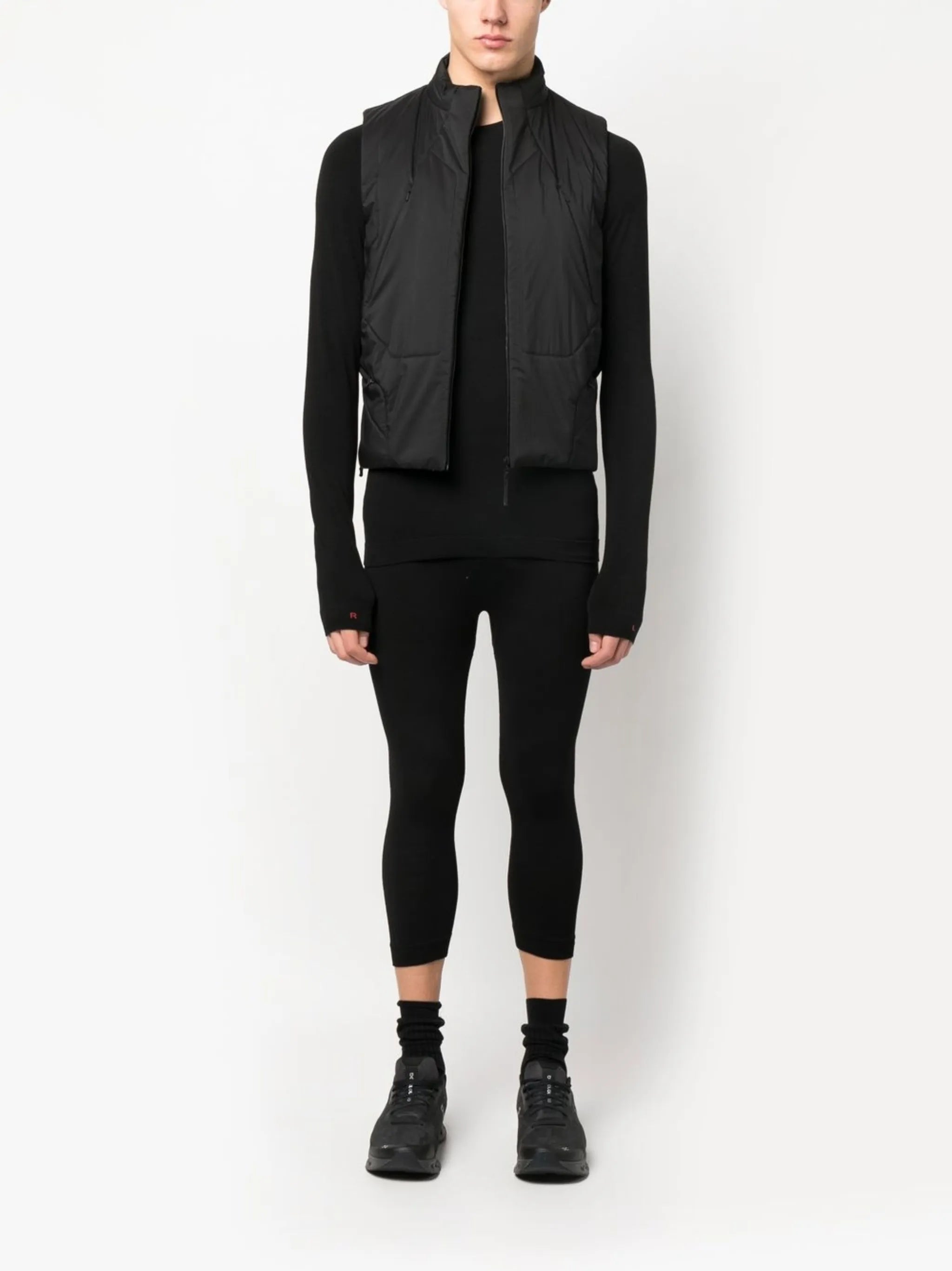 three-quarter length compression tights