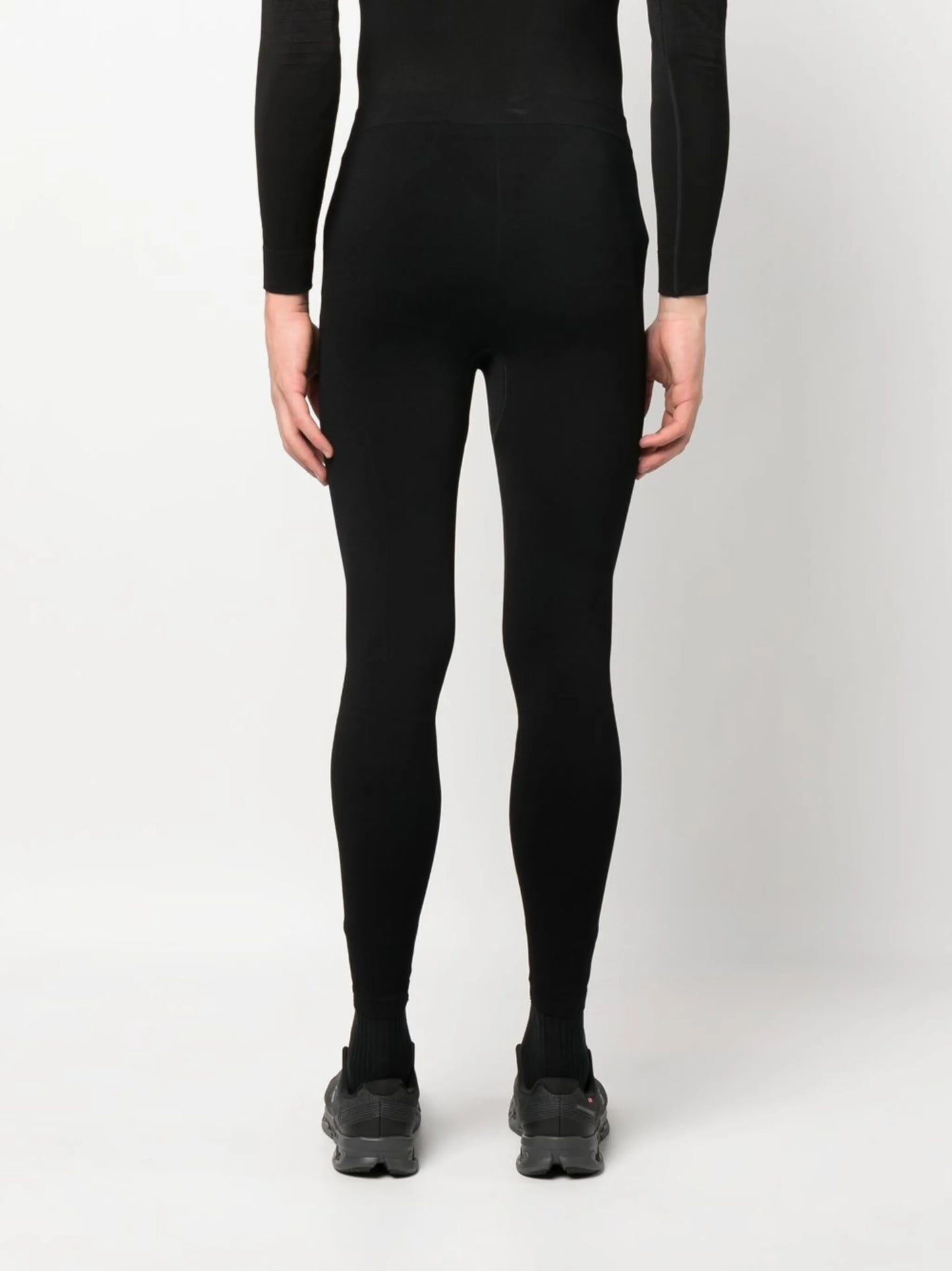 skin-tight compression tights