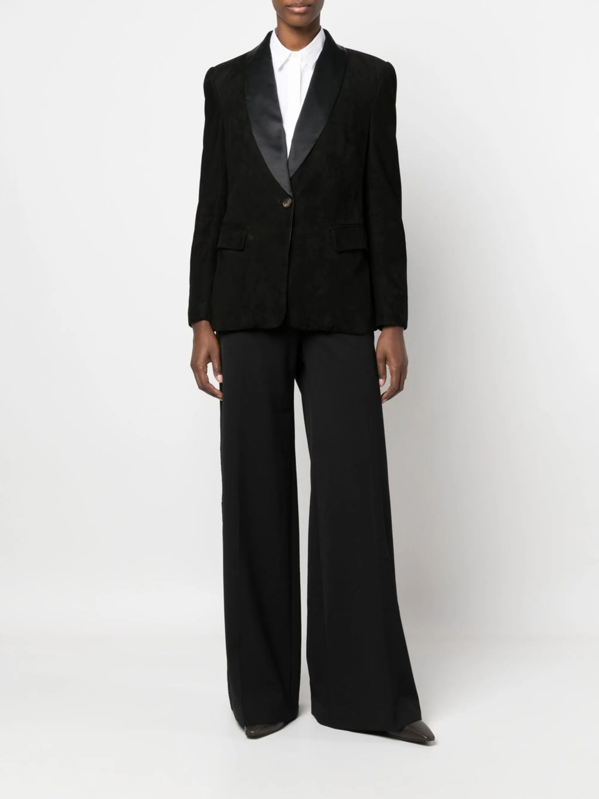 single-breasted tailored blazer