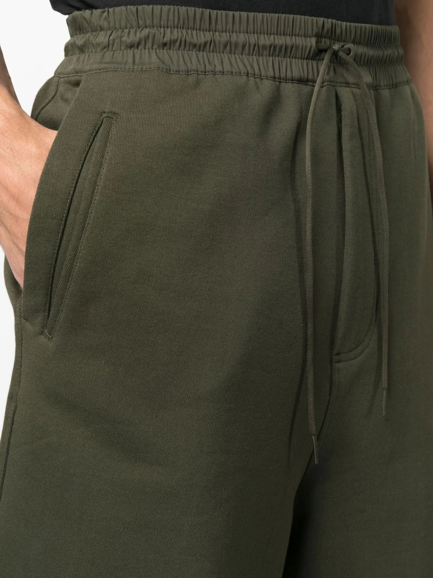 tonal logo-patch drawstring shorts