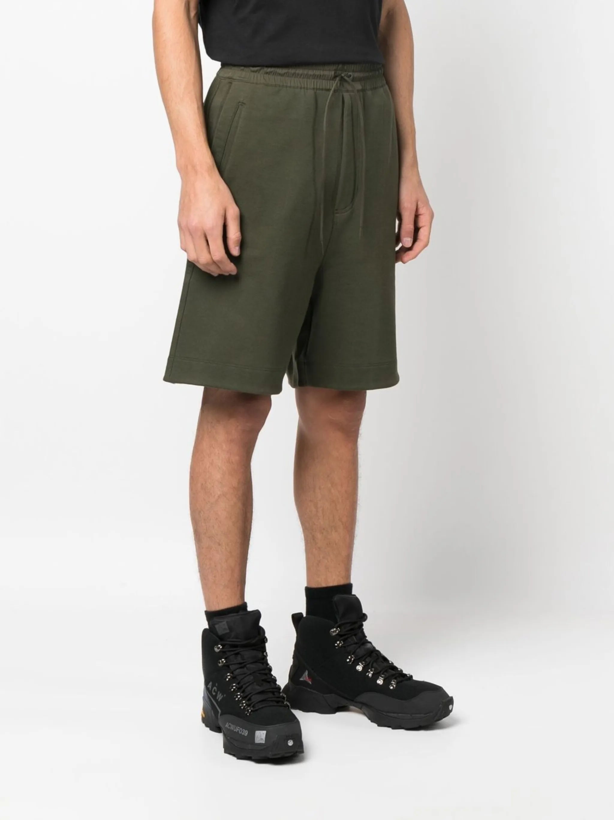 tonal logo-patch drawstring shorts