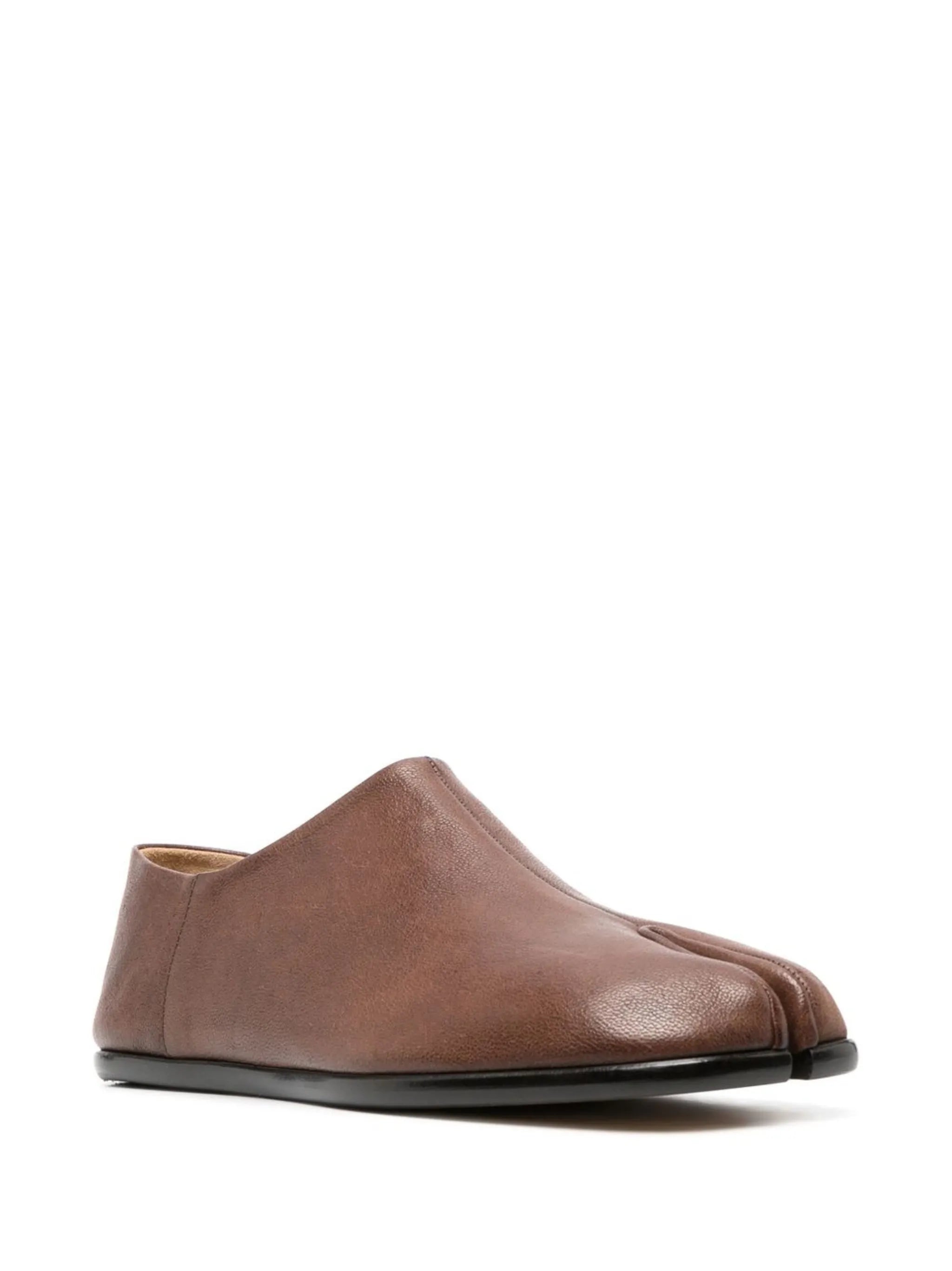 Tabi leather babouche shoes