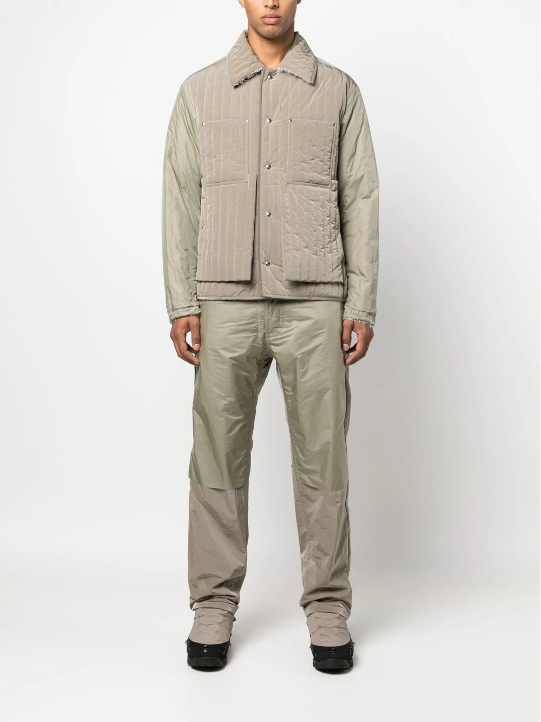 textured-finish straight-leg trousers