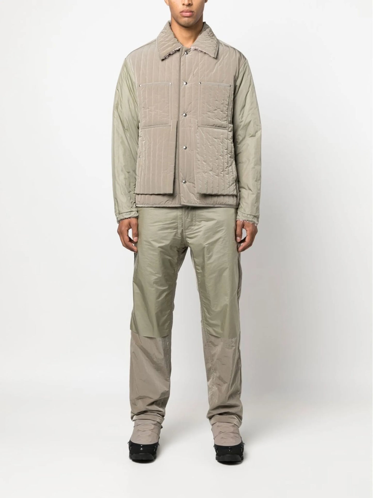 textured-finish straight-leg trousers