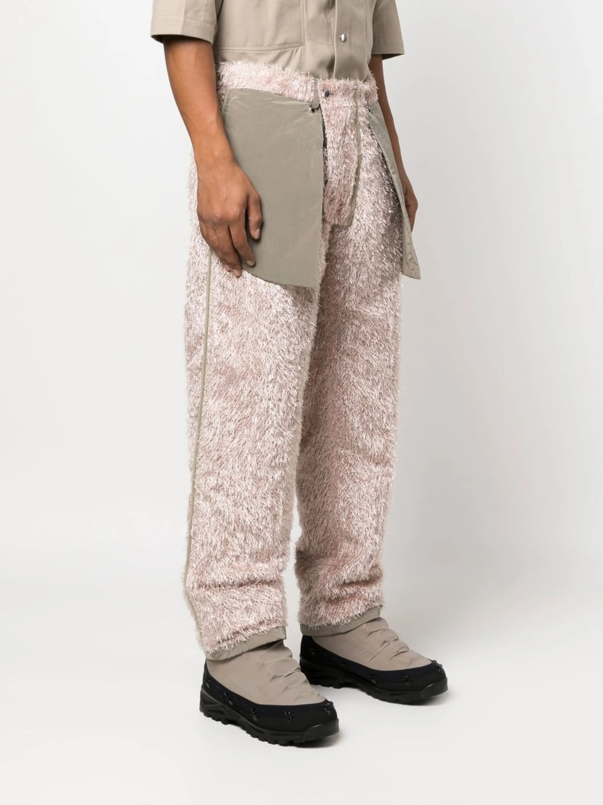 textured-finish straight-leg trousers