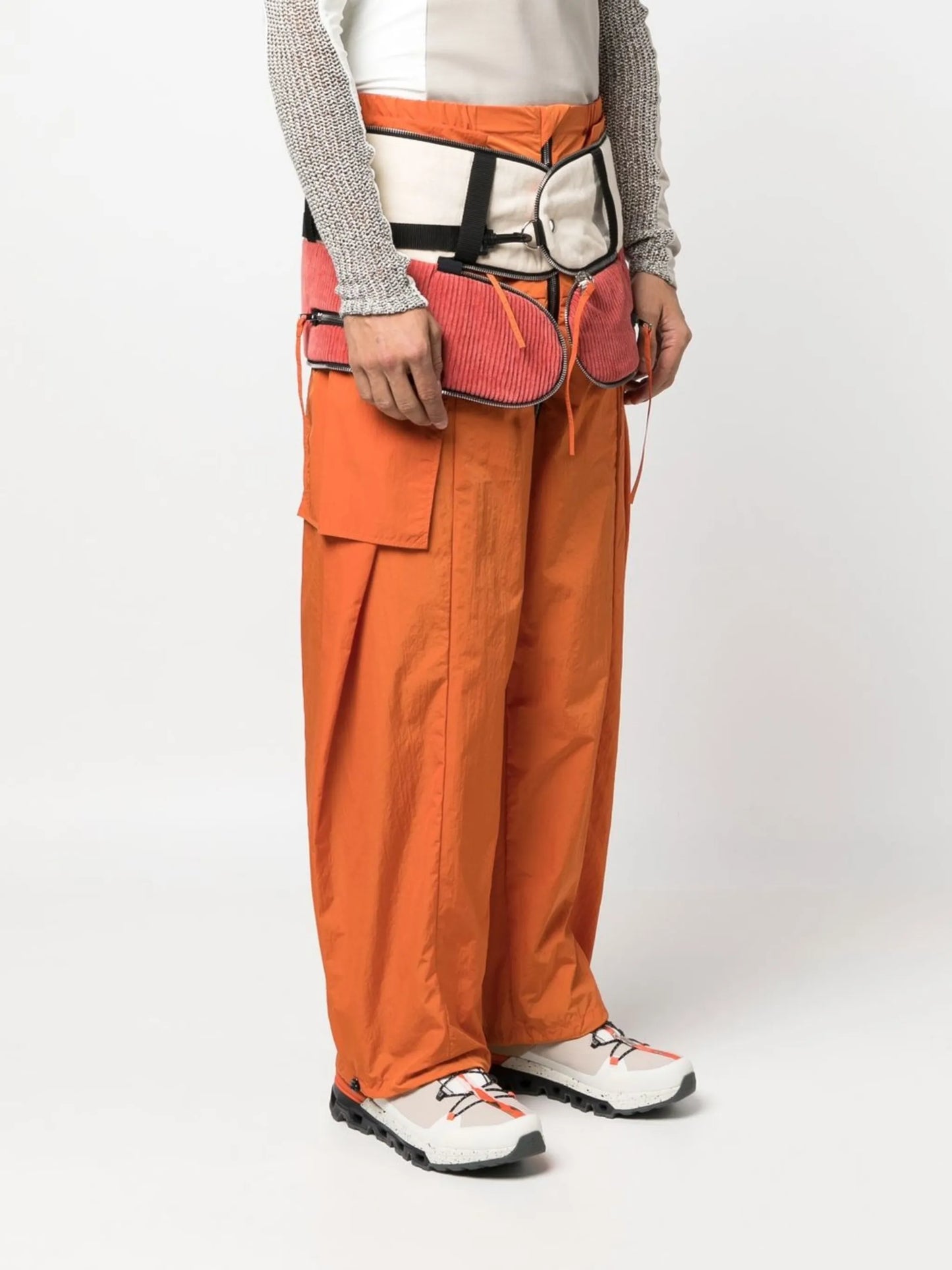 panelled straight-leg trousers