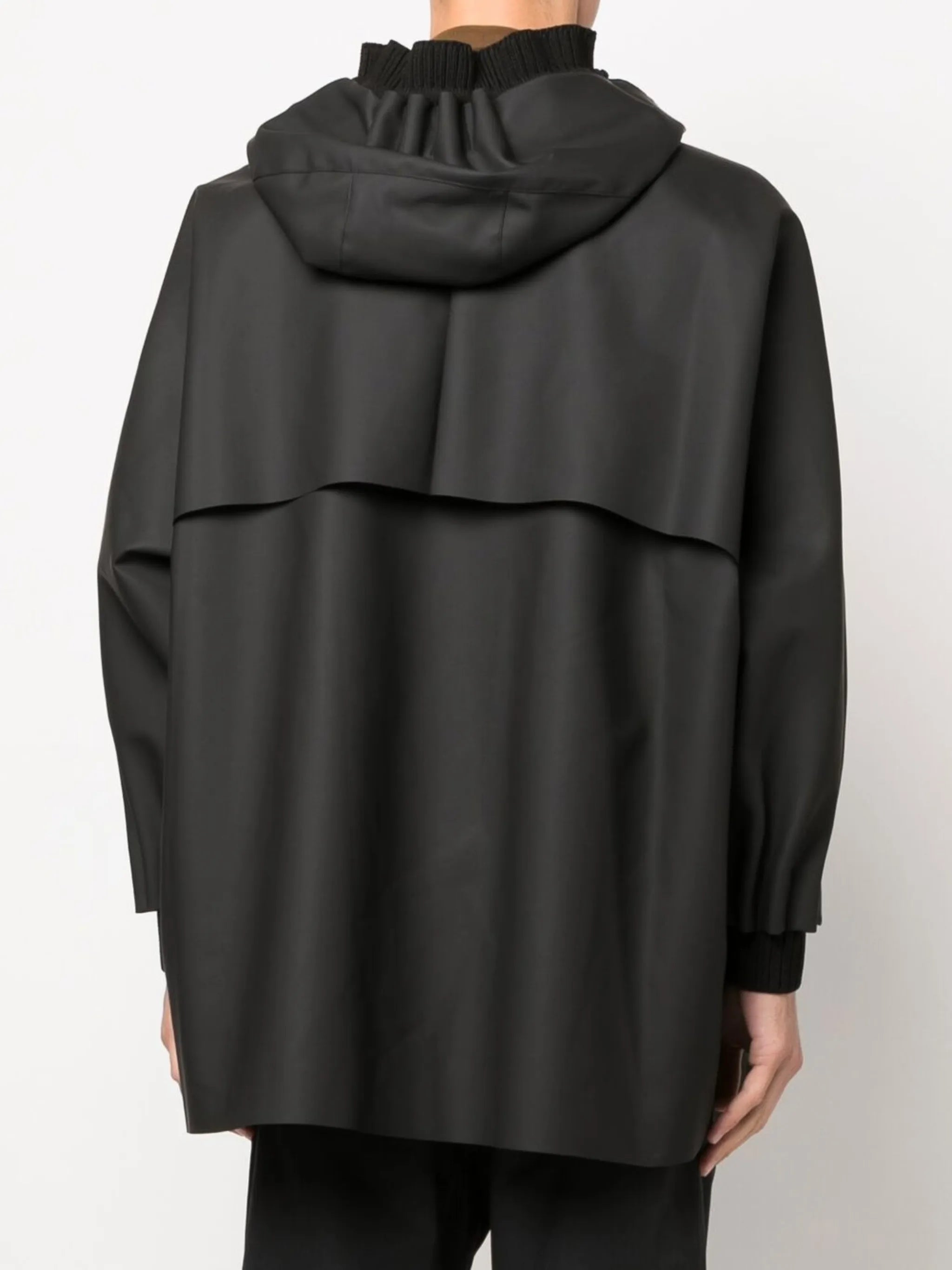 Tube Pleat raincoat