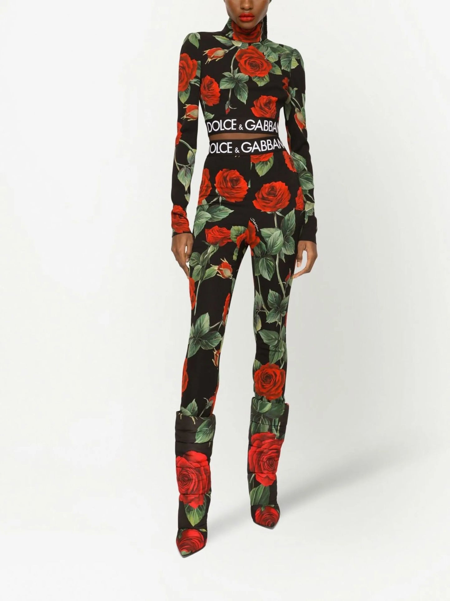 turtleneck long-sleeve cropped top