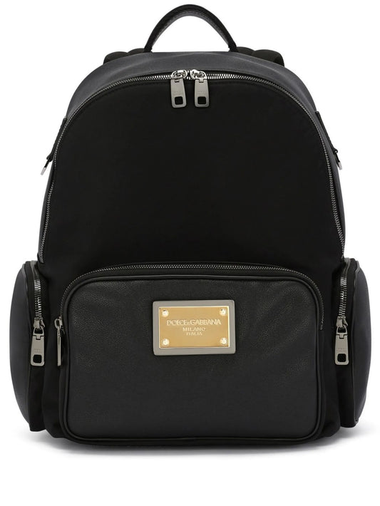 multi-pocket logo-plaque backpack