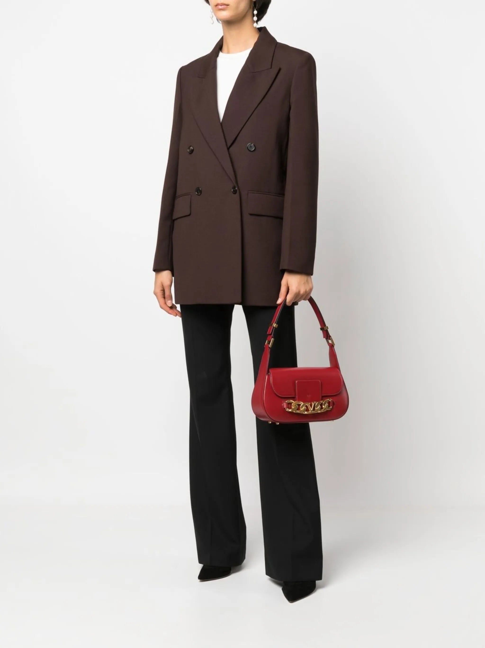 VLogo leather shoulder bag