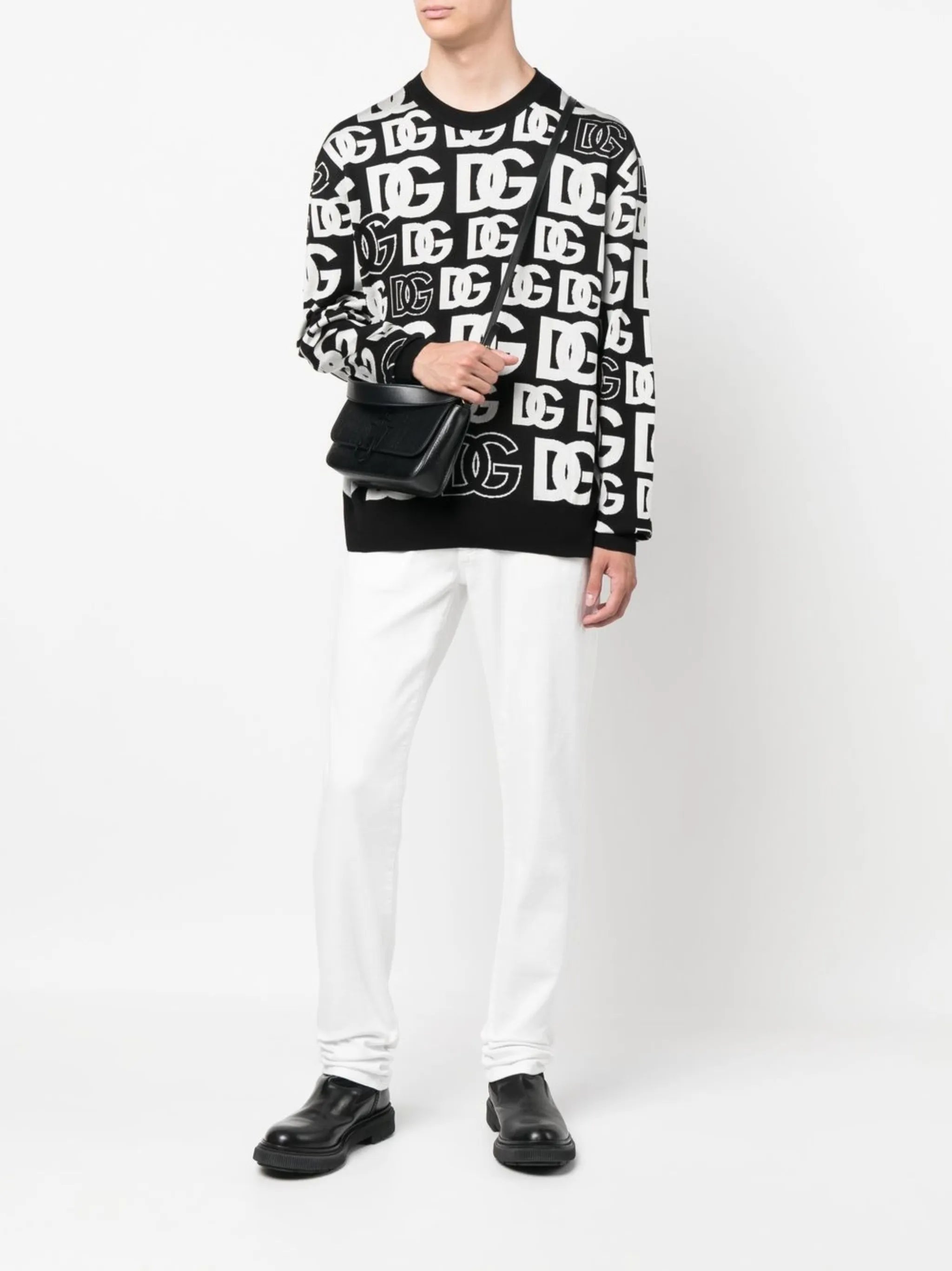 intarsia-logo crew-neck jumper