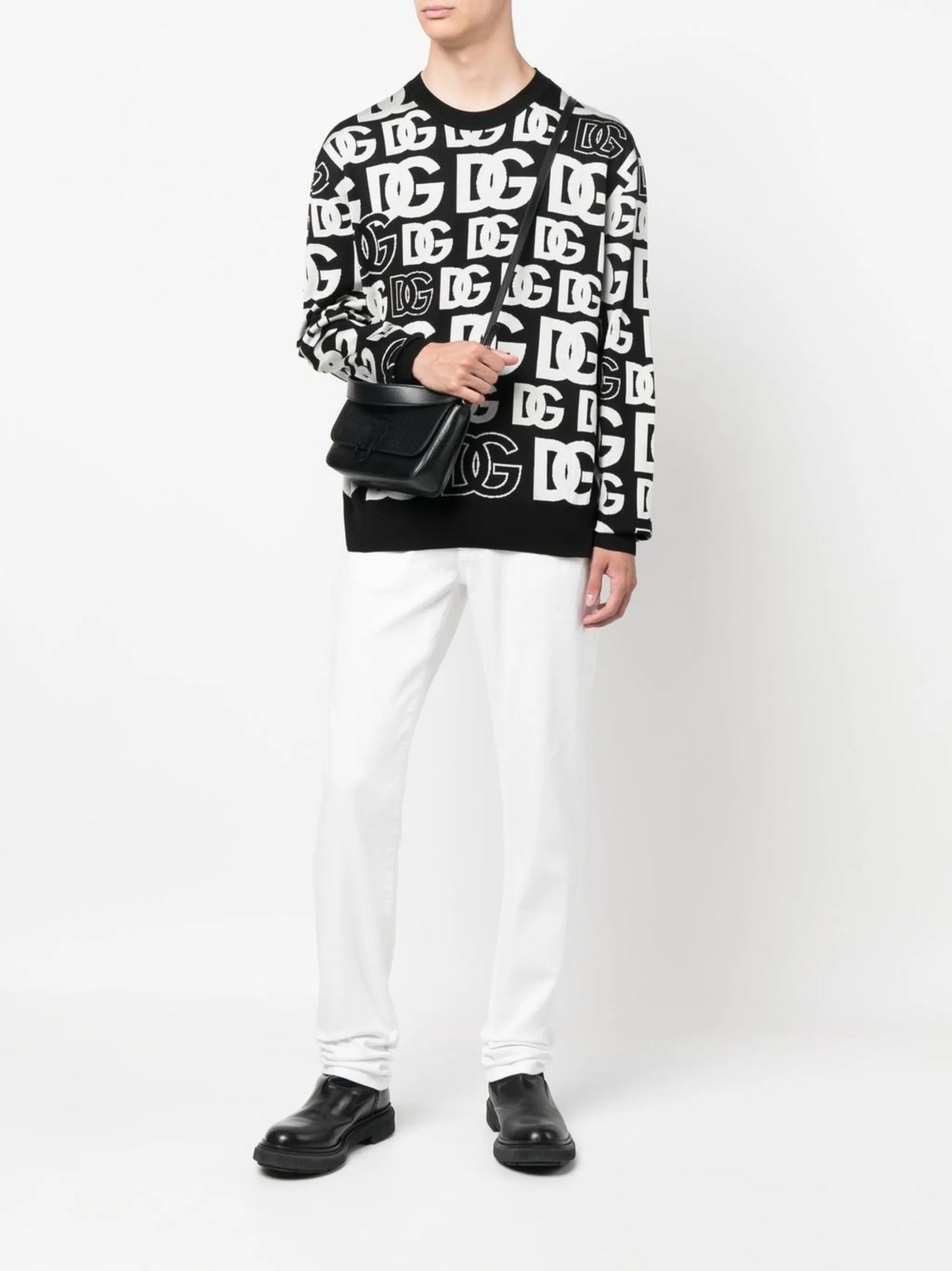 intarsia-logo crew-neck jumper