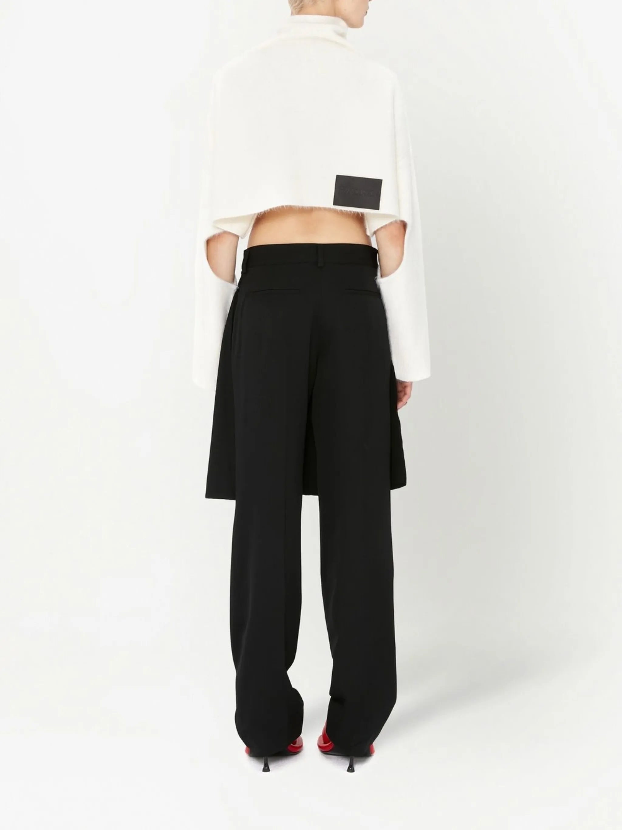cut-out detailed cropped jumper