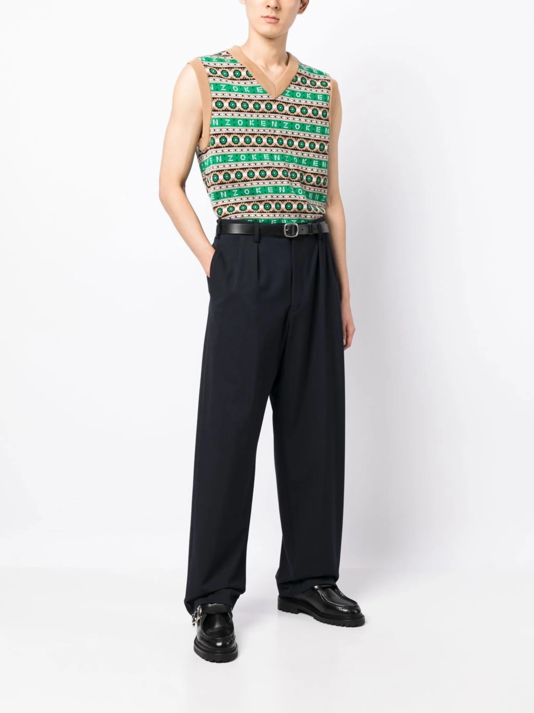 intarsia-knit V-neck sleeveless jumper