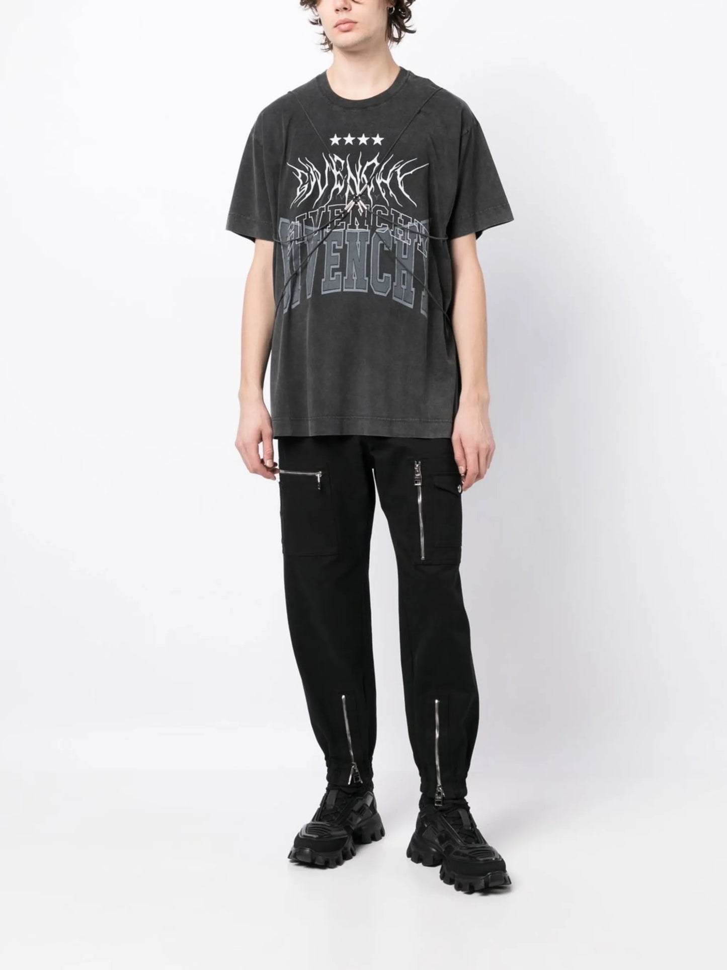 harness-detail logo T-shirt