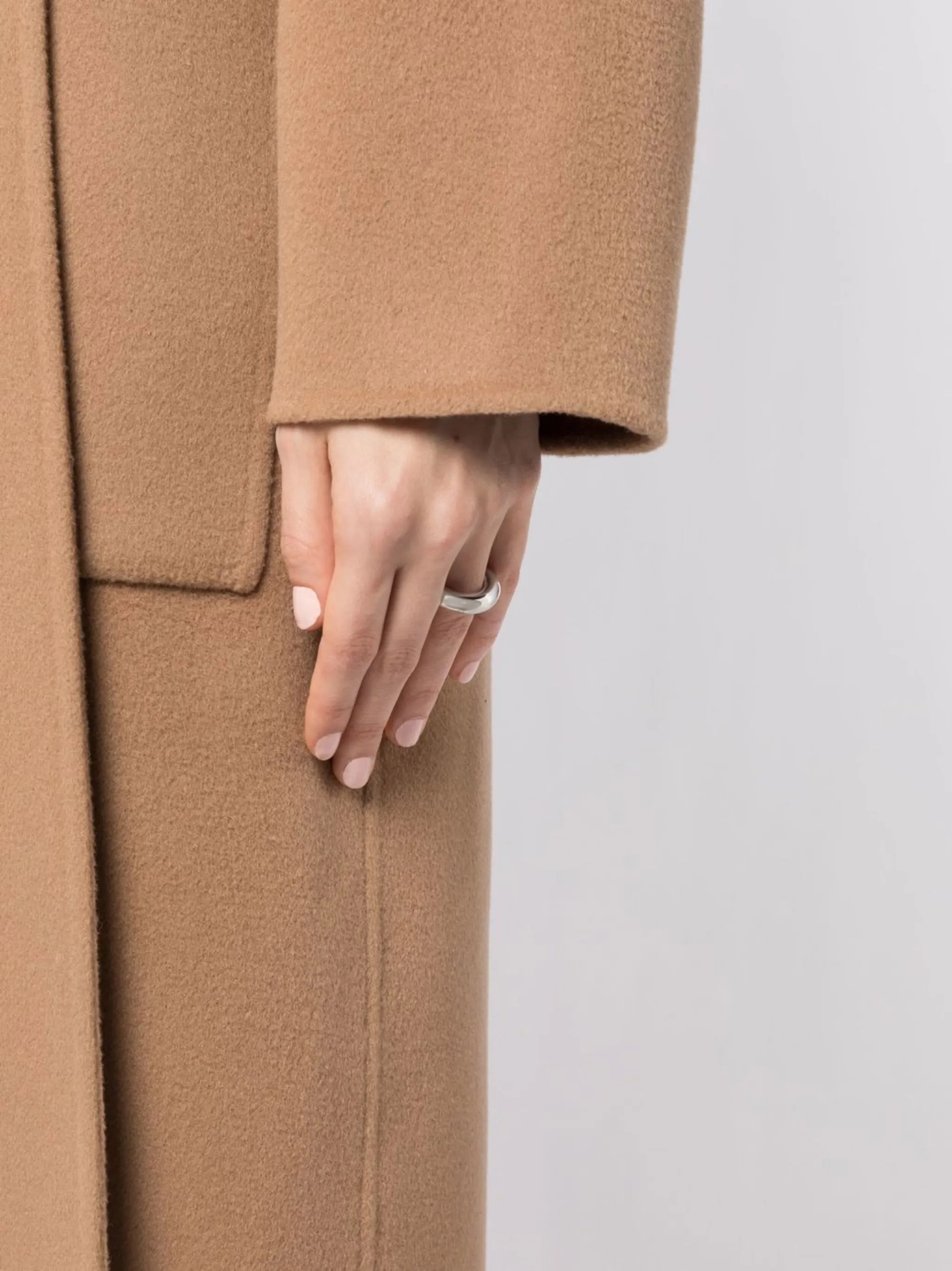 Capsule dome ring