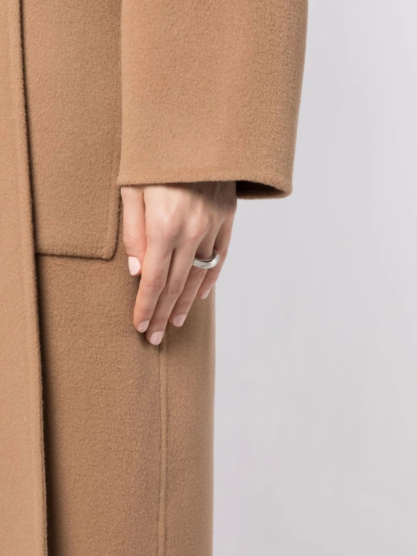 Capsule dome ring