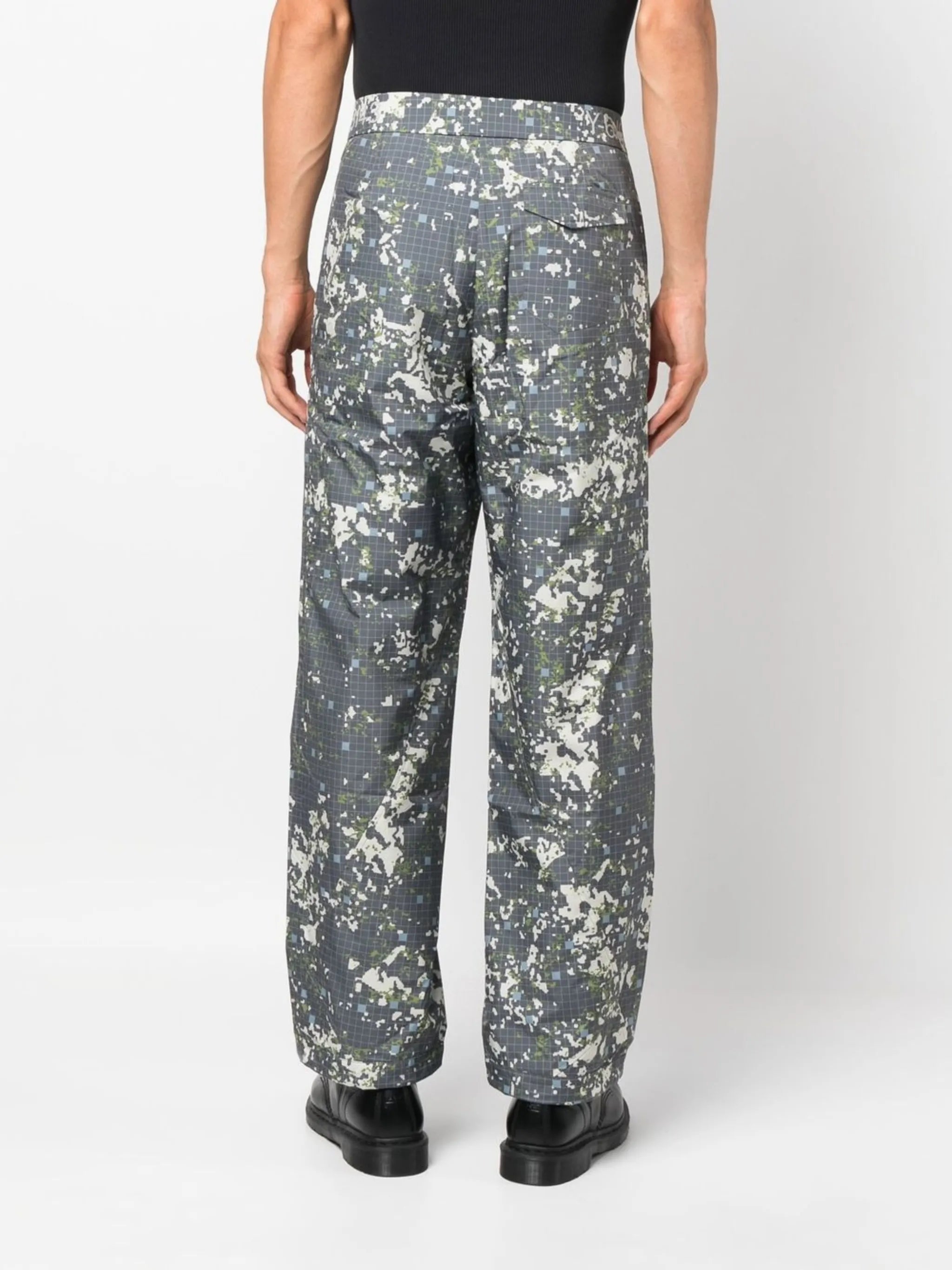 abstract-print straight-leg trousers