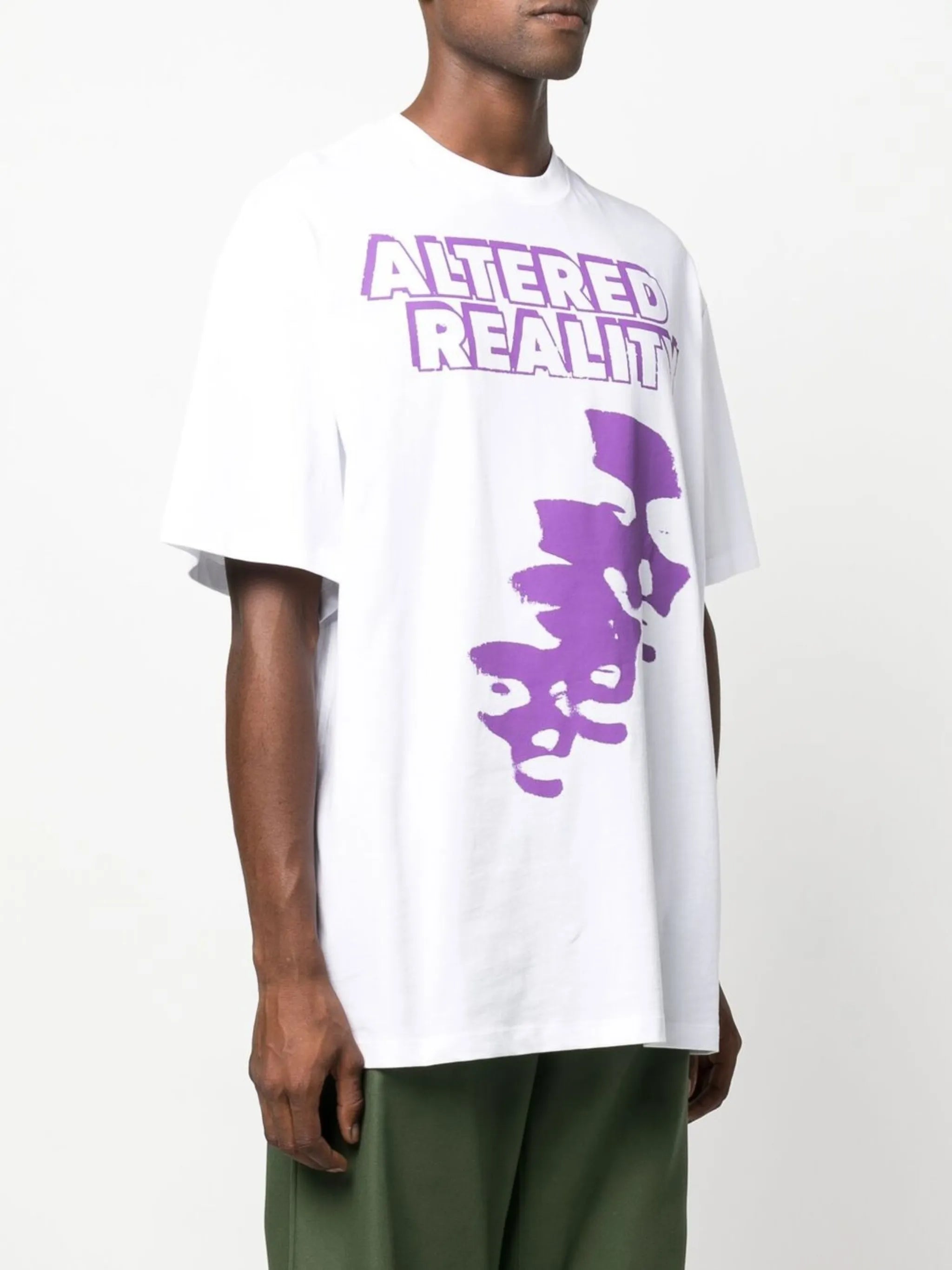 graphic-print T-shirt