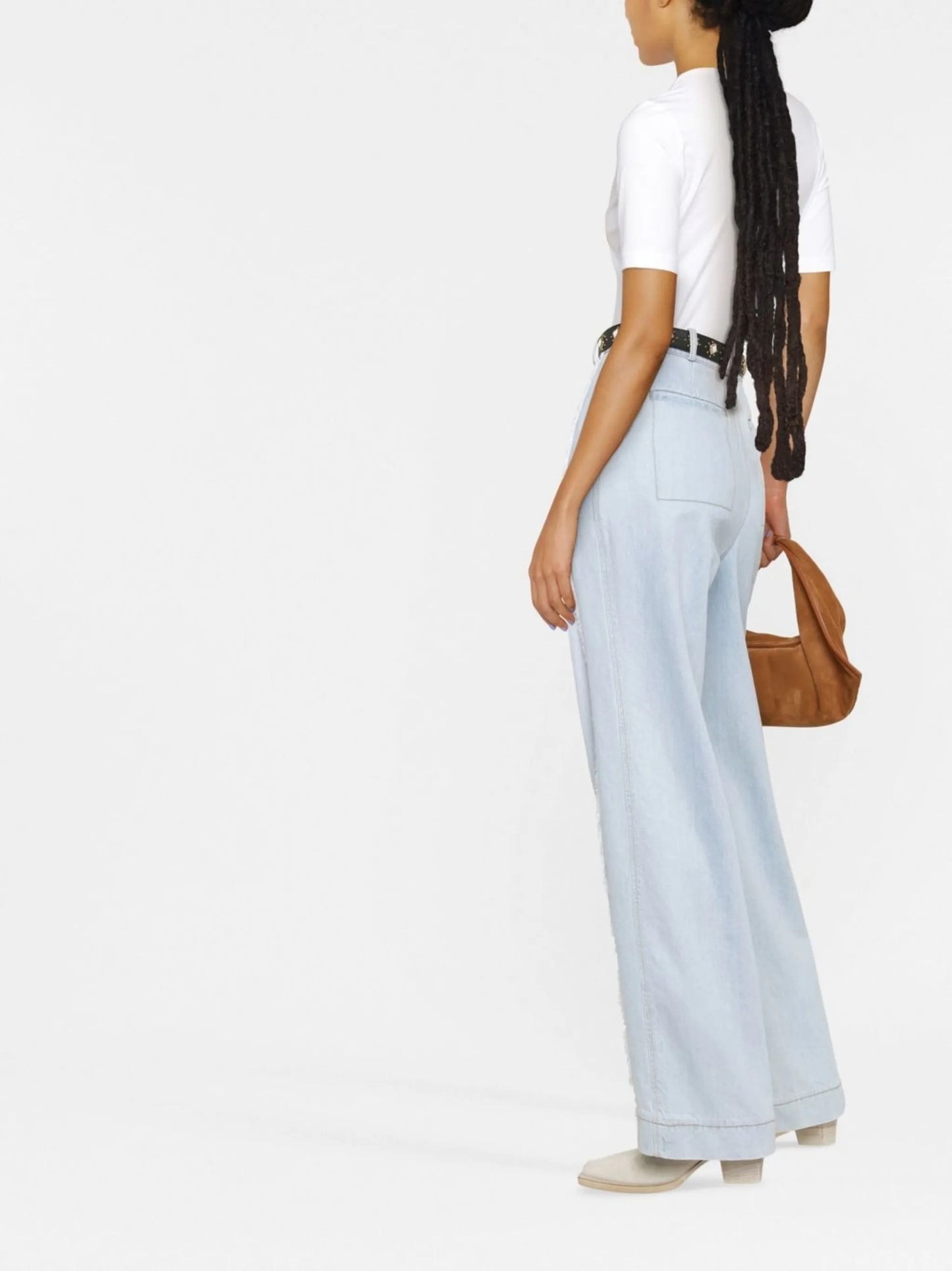 V-neck short-sleeved bodysuit