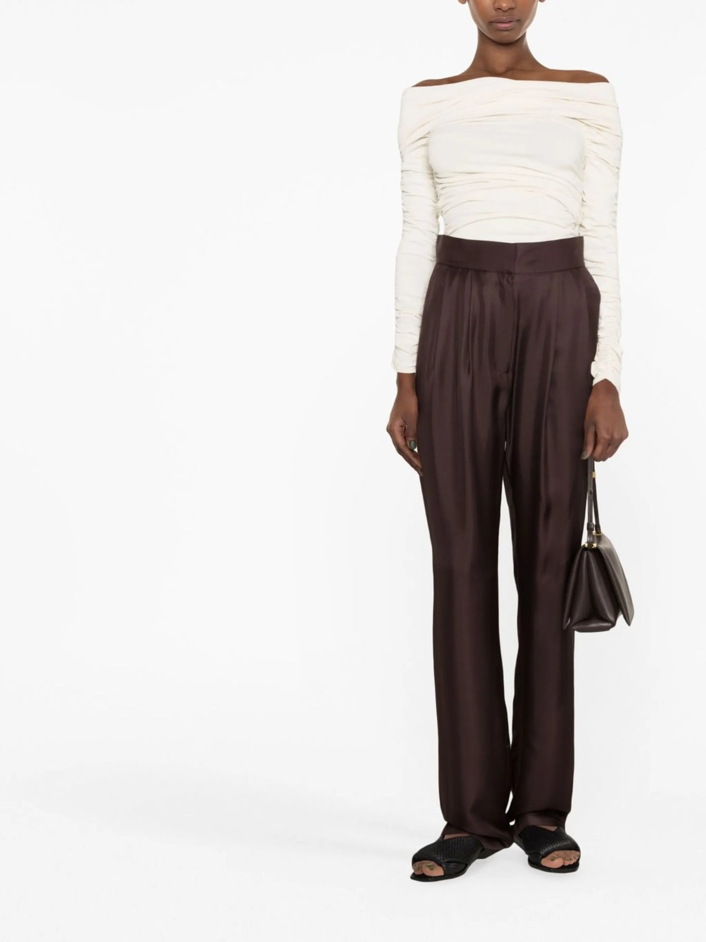 tapered-leg tailored trousers
