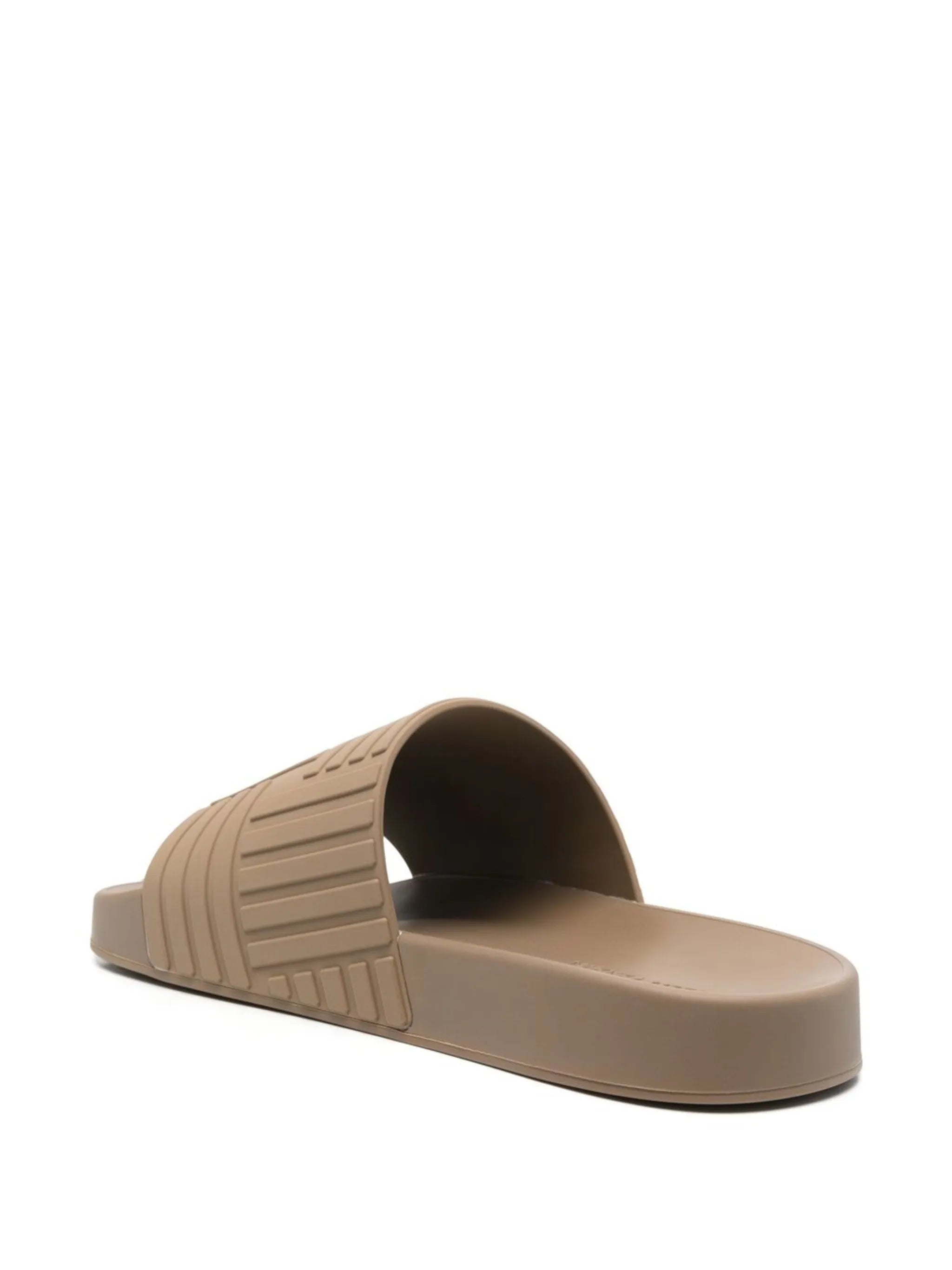 Intrecciato-embossed slides