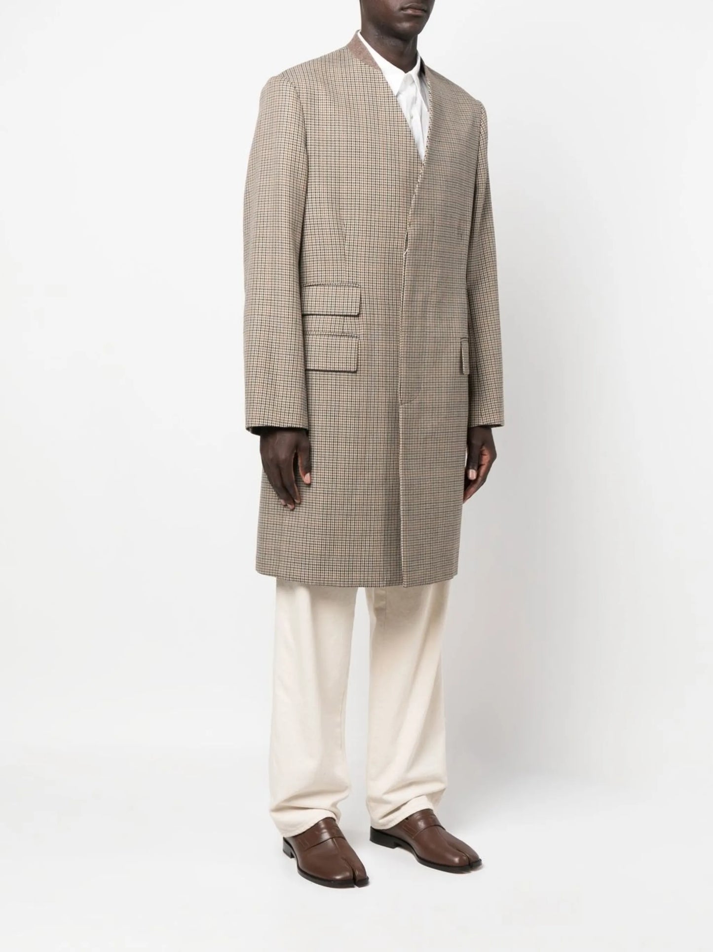 herringbone-pattern collarless coat